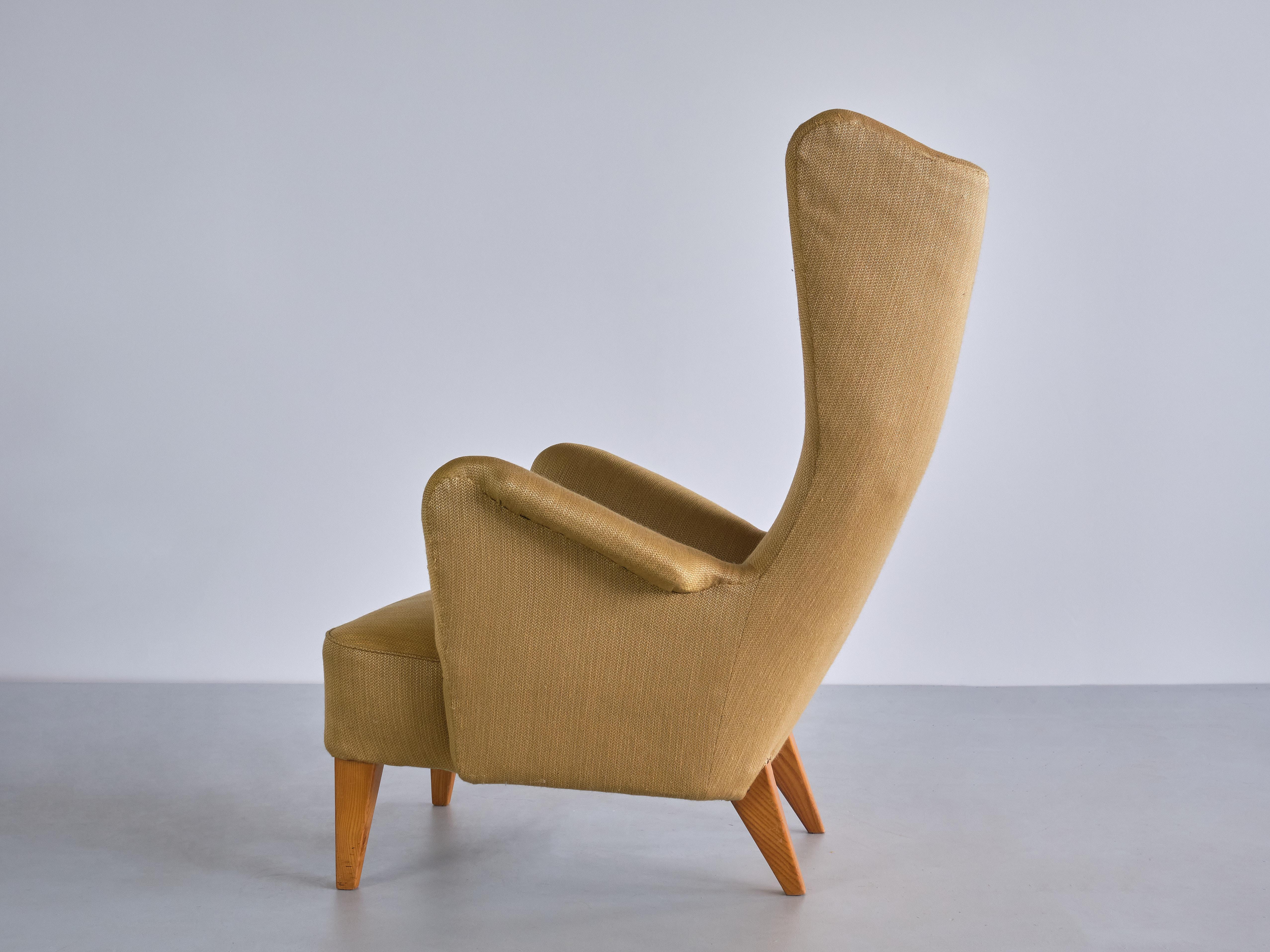 Gustav Axel Berg Attributed Wingback Chair in Yellow Wool and Elm, Sweden, 1940s For Sale 3