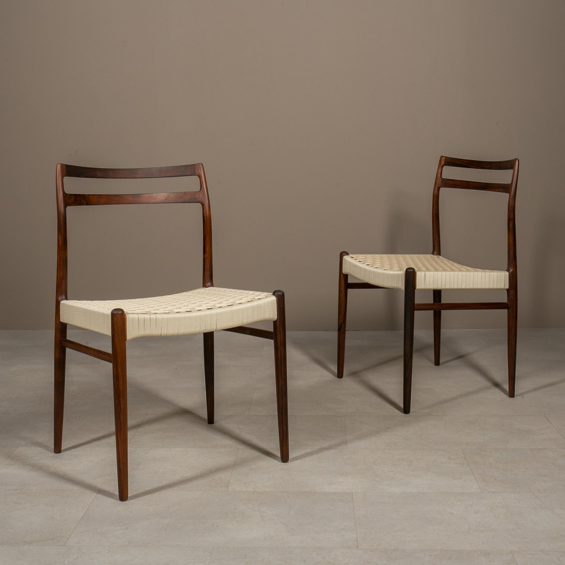 Wood Gustav Bahus Dining Set, Extendable Round Table, 4 Chairs, Norway, 1960s