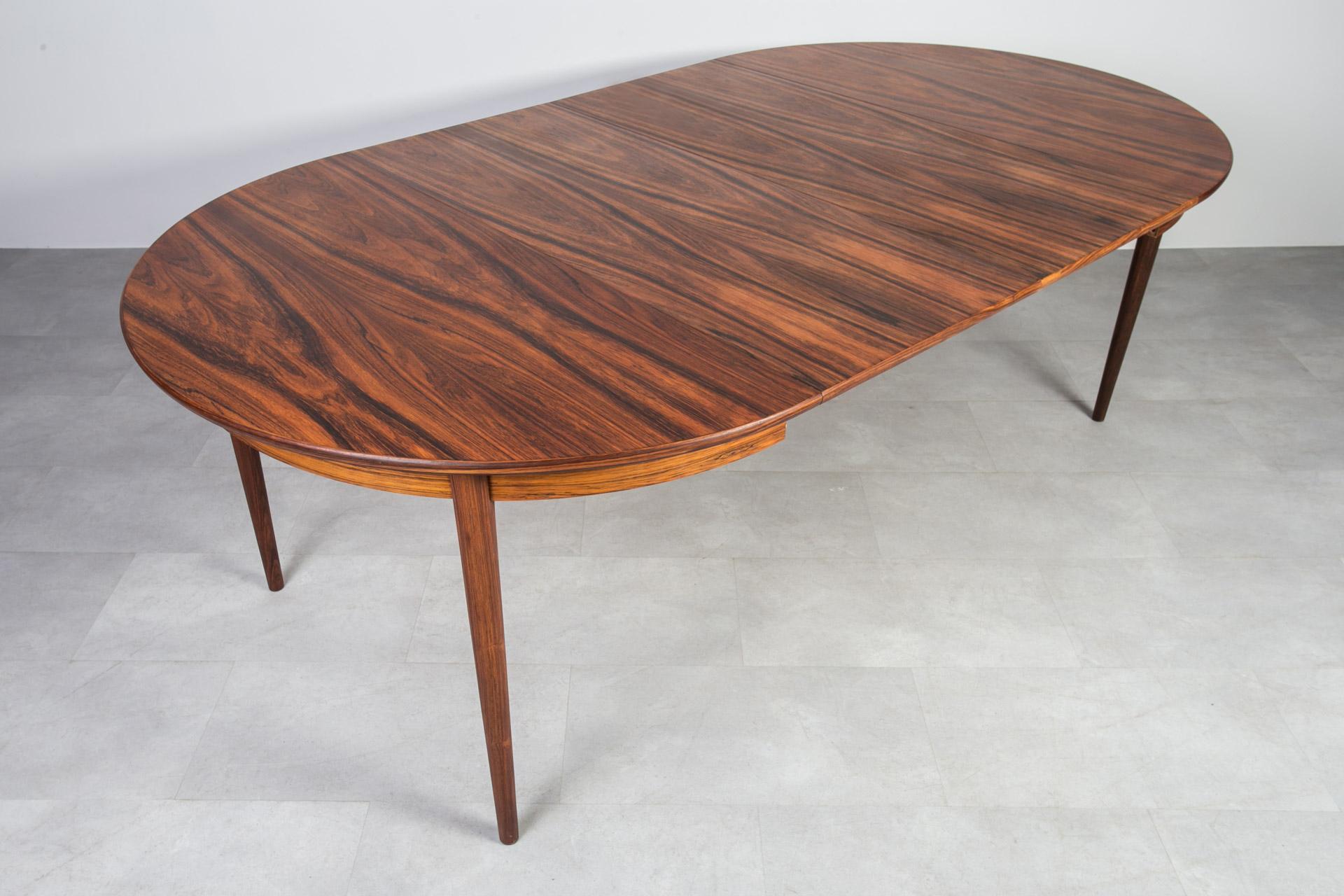 Gustav Bahus Dining Set, Extendable Round Table & 8 Chairs, Norway, 1960s For Sale 10
