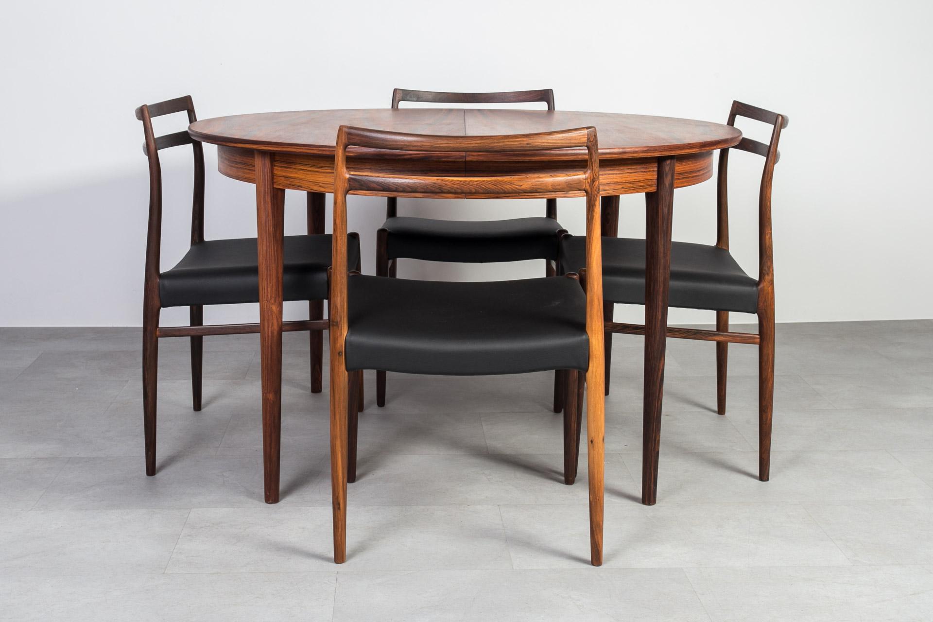 Mid-20th Century Gustav Bahus Dining Set, Extendable Round Table & 8 Chairs, Norway, 1960s For Sale