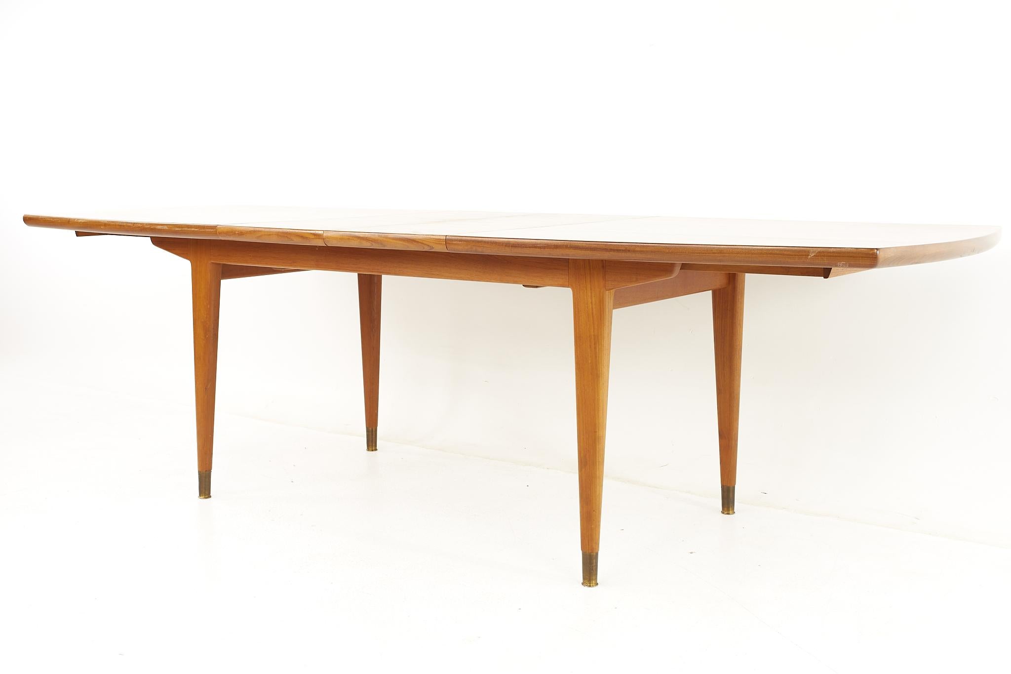Gustav Bahus for Ingolf Bahus of Norway MCM Teak Dining Table with 3 Leaves 5