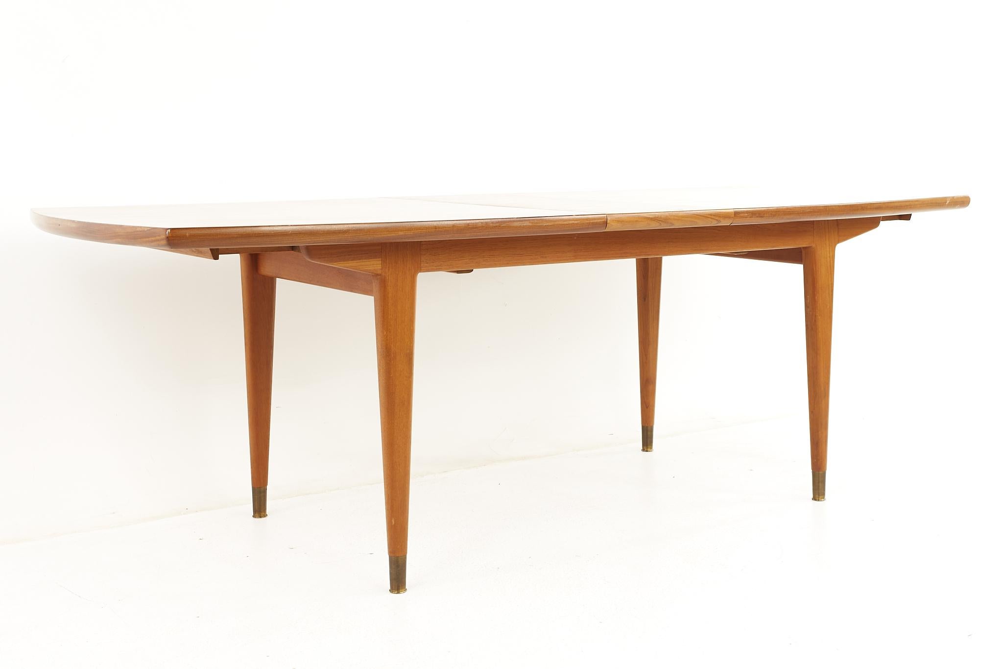Gustav Bahus for Ingolf Bahus of Norway MCM Teak Dining Table with 3 Leaves 2
