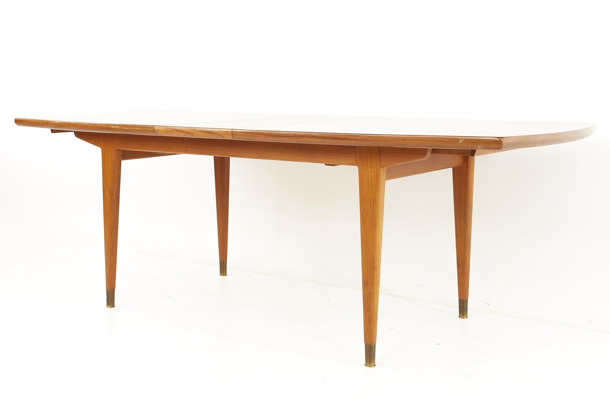 Gustav Bahus for Ingolf Bahus of Norway MCM Teak Dining Table with 3 Leaves 3
