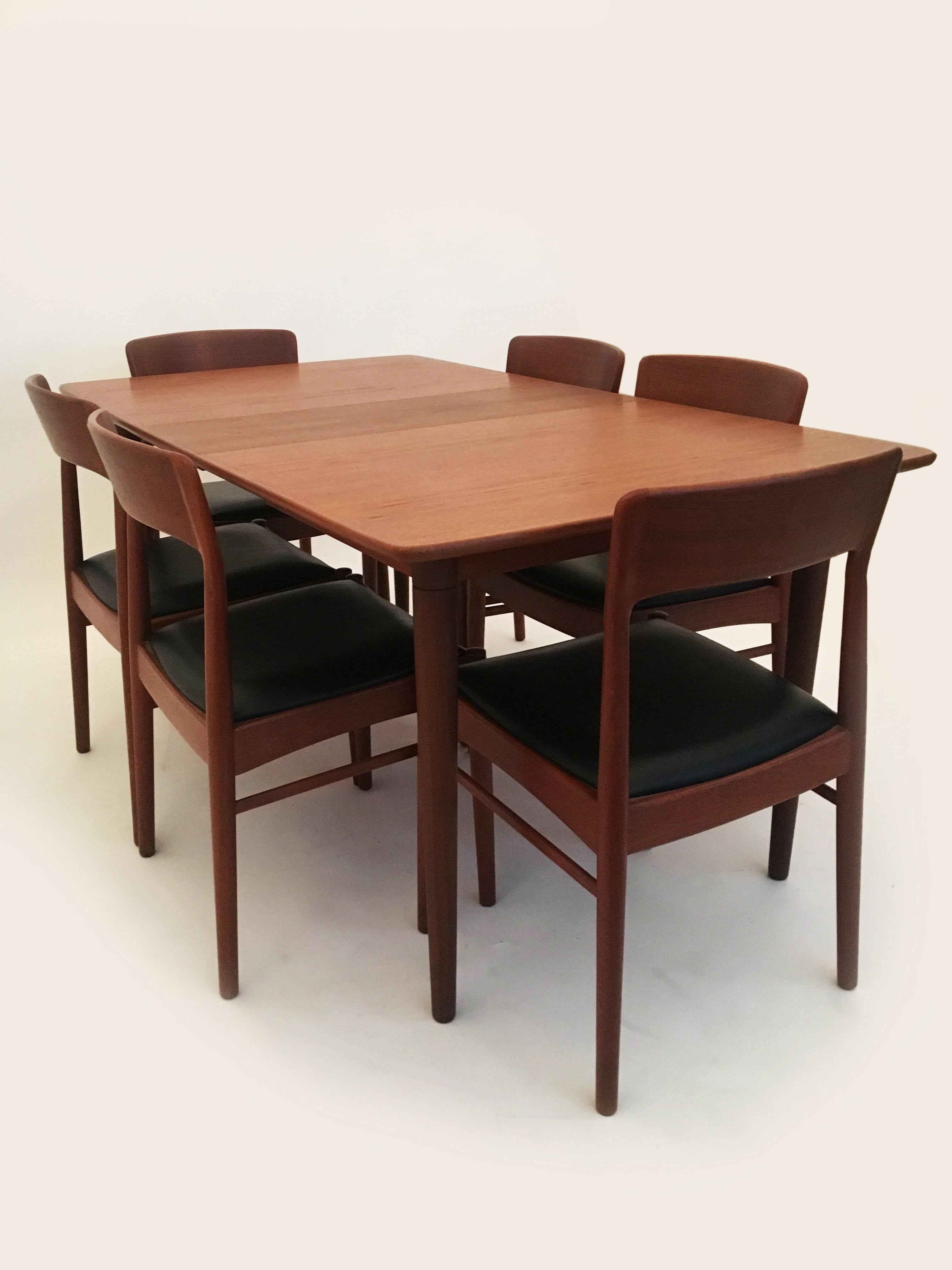 Gustav Bahus & Kai Kristiansen Extendable Dining Table Set, Denmark, 1960s 2