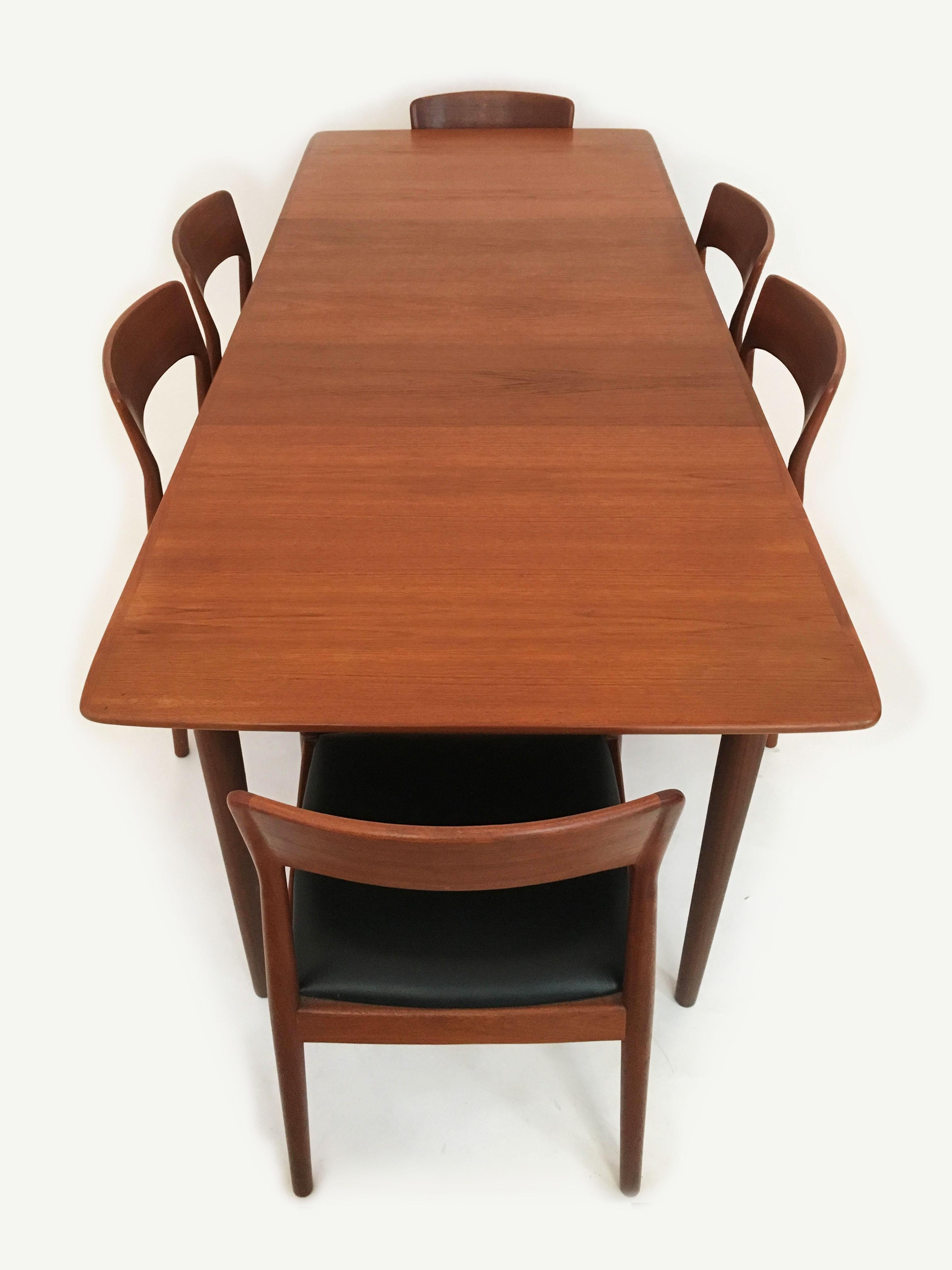 Gustav Bahus & Kai Kristiansen Extendable Dining Table Set, Denmark, 1960s 6