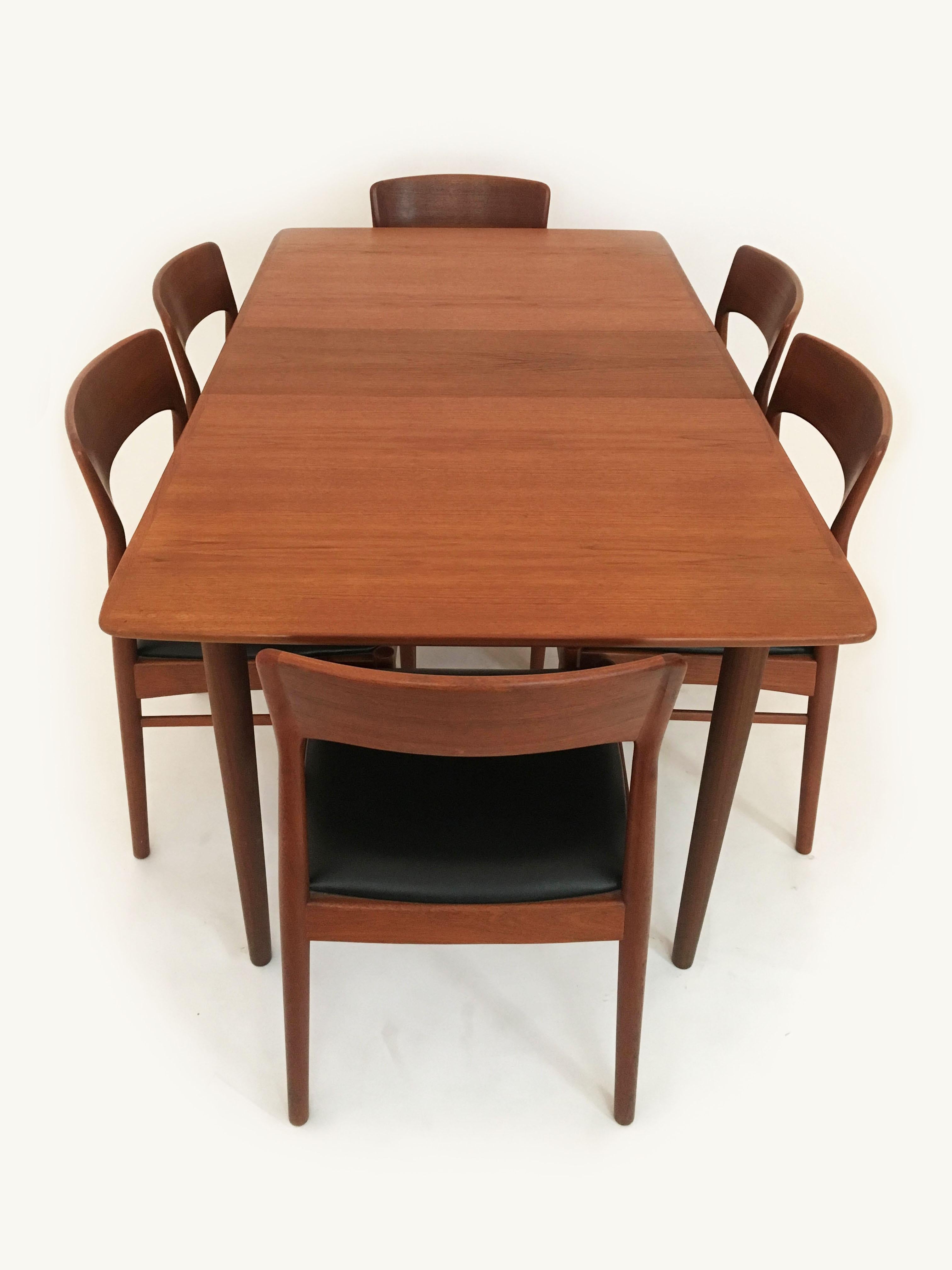 ny lovely Scandinavian dining table set by Gustav Bahus and Kai Kristiansen. The table and the six chairs in teak both have a wonderful shape with slightly curved edges - a very nice combinatiobeyinmbnByhn sure to inspire any n room with it's modern
