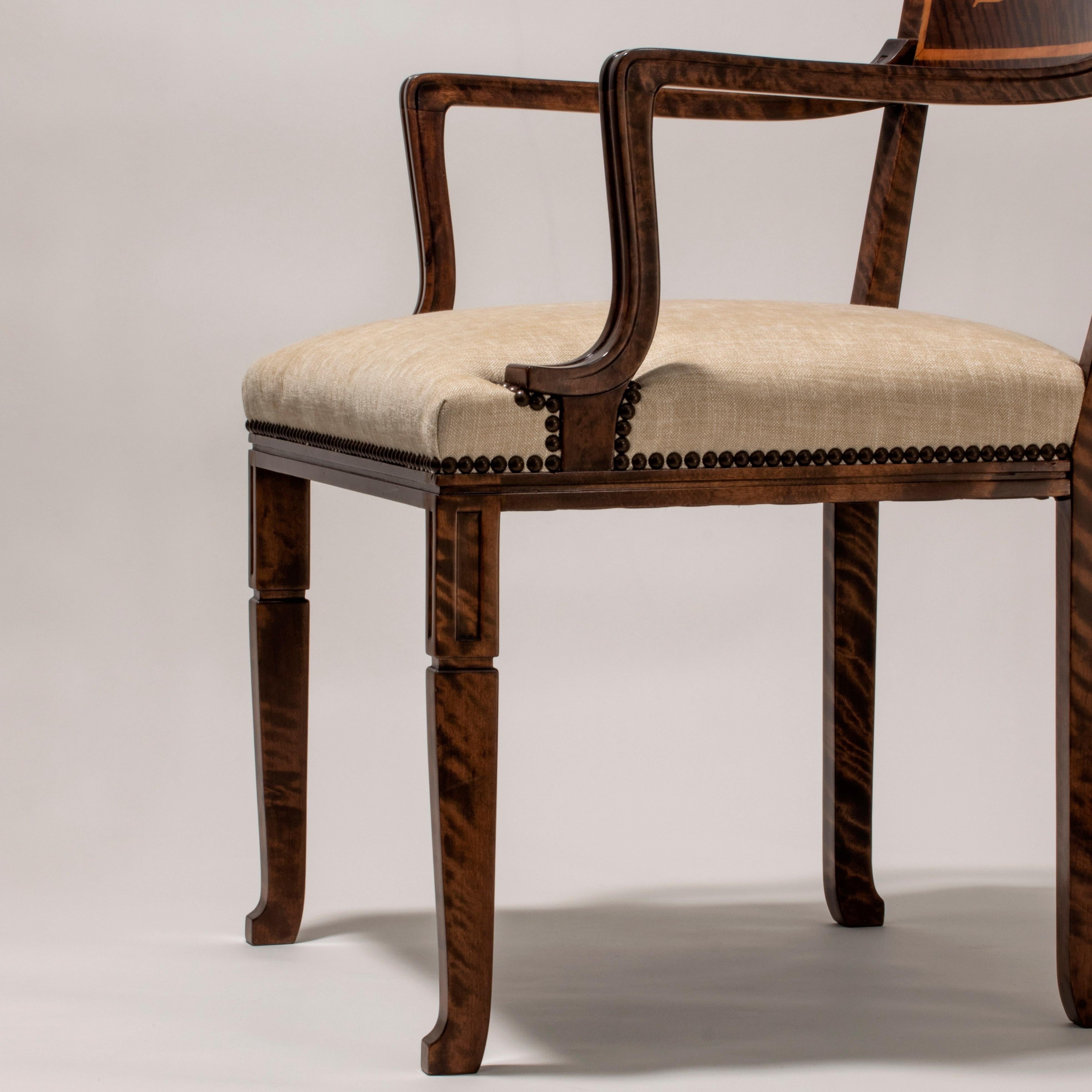 Gustav Bergström, Swedish Grace Period Quilted Birch and Marquetry Armchair In Good Condition For Sale In Philadelphia, PA