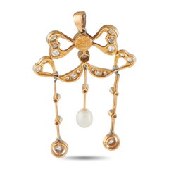 Pendentif Gustav Dahlgren en or rose 18 carats et argent, serti de diamants (1,10 ct) et de perles