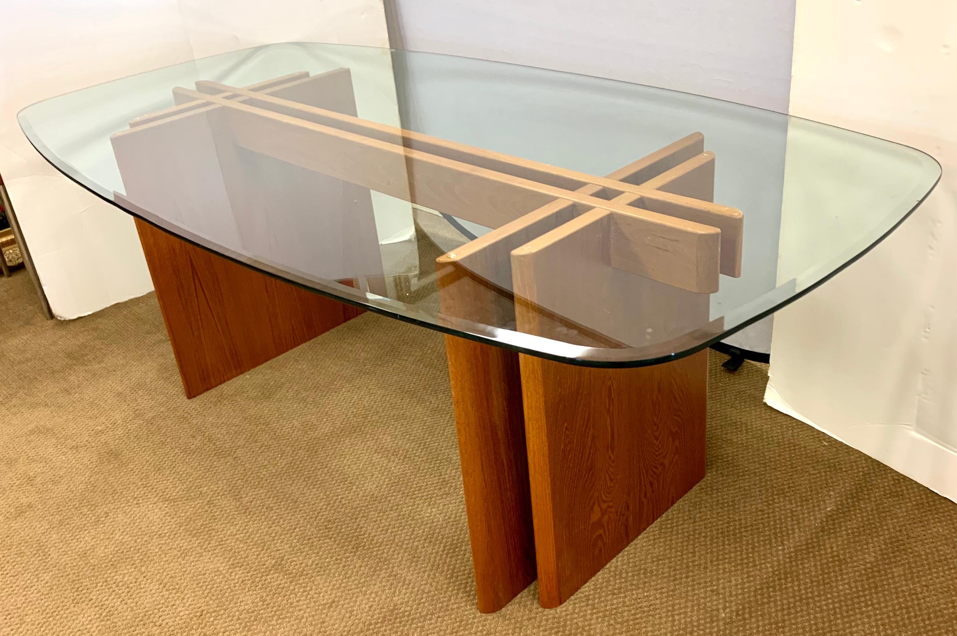 Gustav Gaarde for Trakanten Danish Modern Glass Teak Fishbone Dining Table In Good Condition In West Hartford, CT