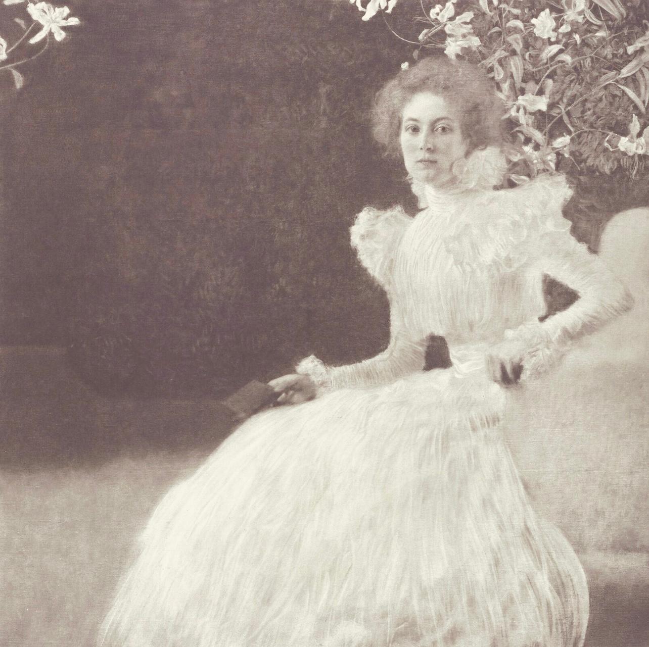 This exquisite heliogravure and collotype after Gustav Klimt (1862–1918), titled Weibliches Bildnis (Female Portrait), from the folio Das Werk von Gustav Klimt (The Work of Gustav Klimt), originates from the 1918 edition published by Kunstverlag