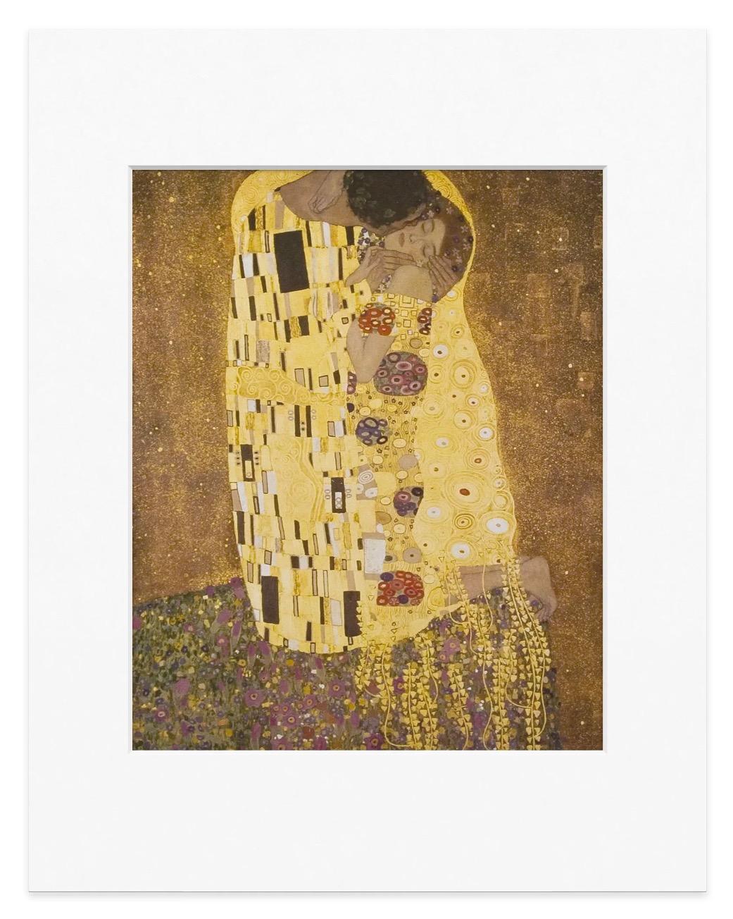 Dieser Druck zeigt eine Reproduktion des Gemäldes Der Kuss (1907) von Gustav Klimt.

Größe
14h x 11 "w

Material
Papier