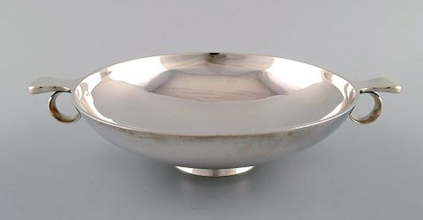 Danish Gustav Pedersen for Georg Jensen, Large Art Deco Bowl, Sterling Silver For Sale