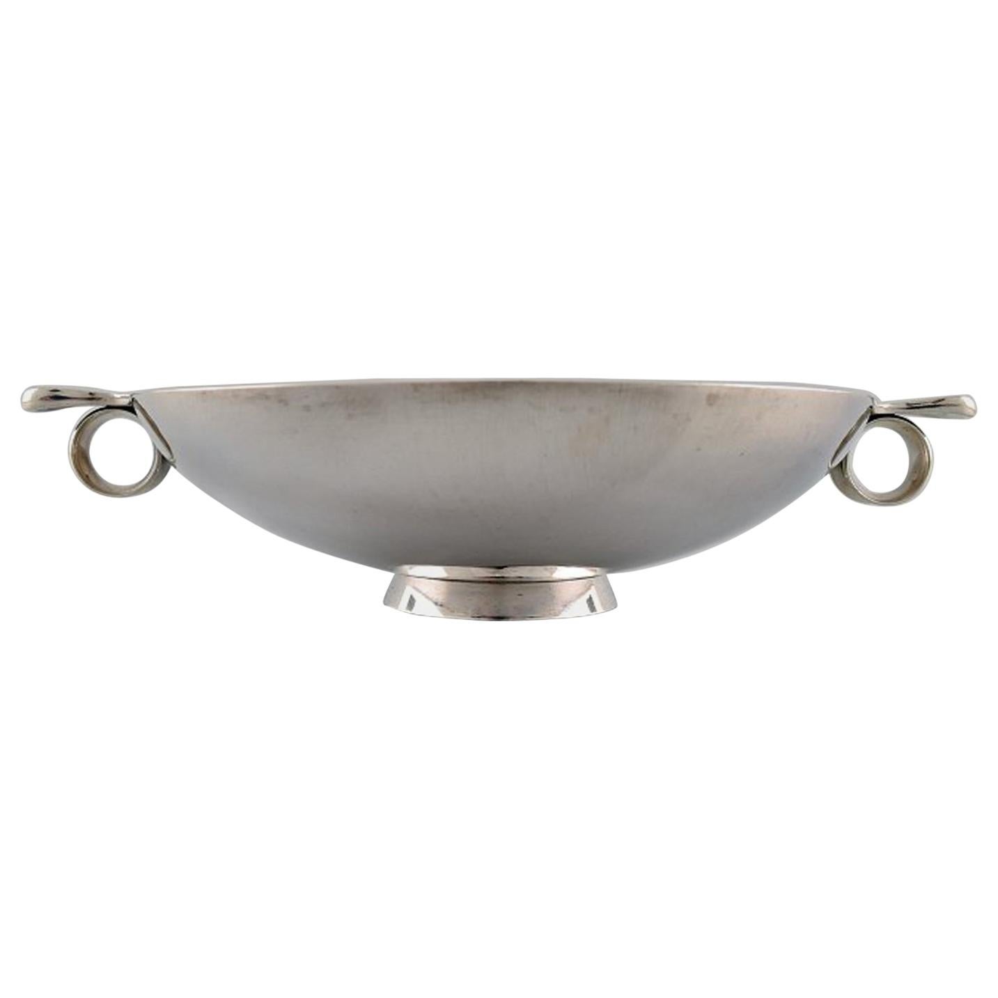 Gustav Pedersen for Georg Jensen, Large Art Deco Bowl, Sterling Silver For Sale
