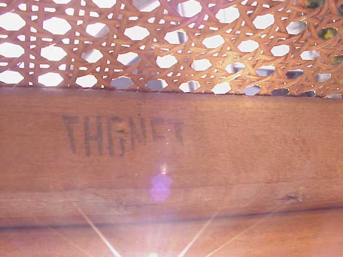 Chaise à bascule attribuée à Gustav Siegel, fabriquée par Thonet, en bois cintré et rotin en vente 1