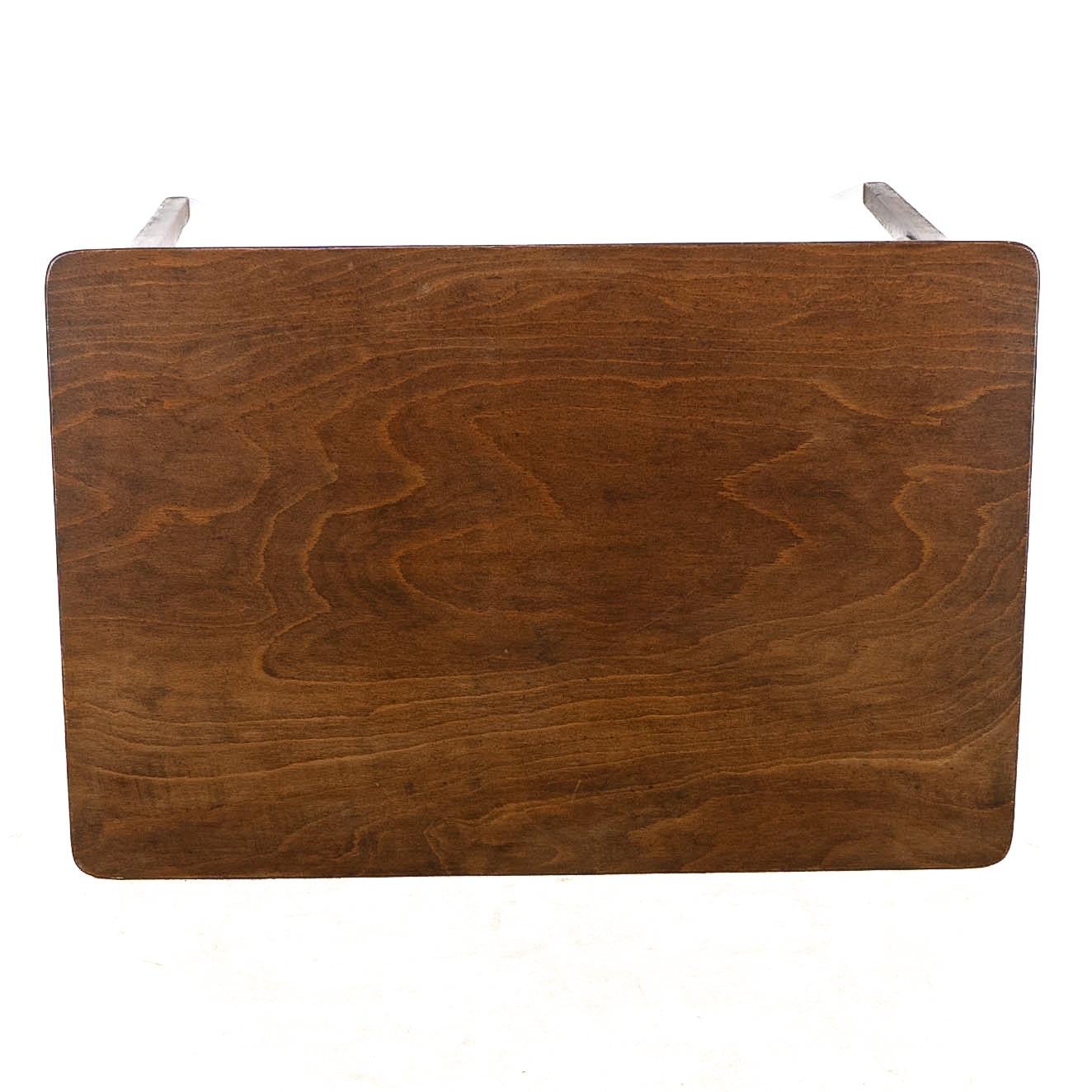 Bois cintré Gustav Siegel pour Jacob & Josef Kohn, une table en bois cintré sécessionniste de Vienne en vente