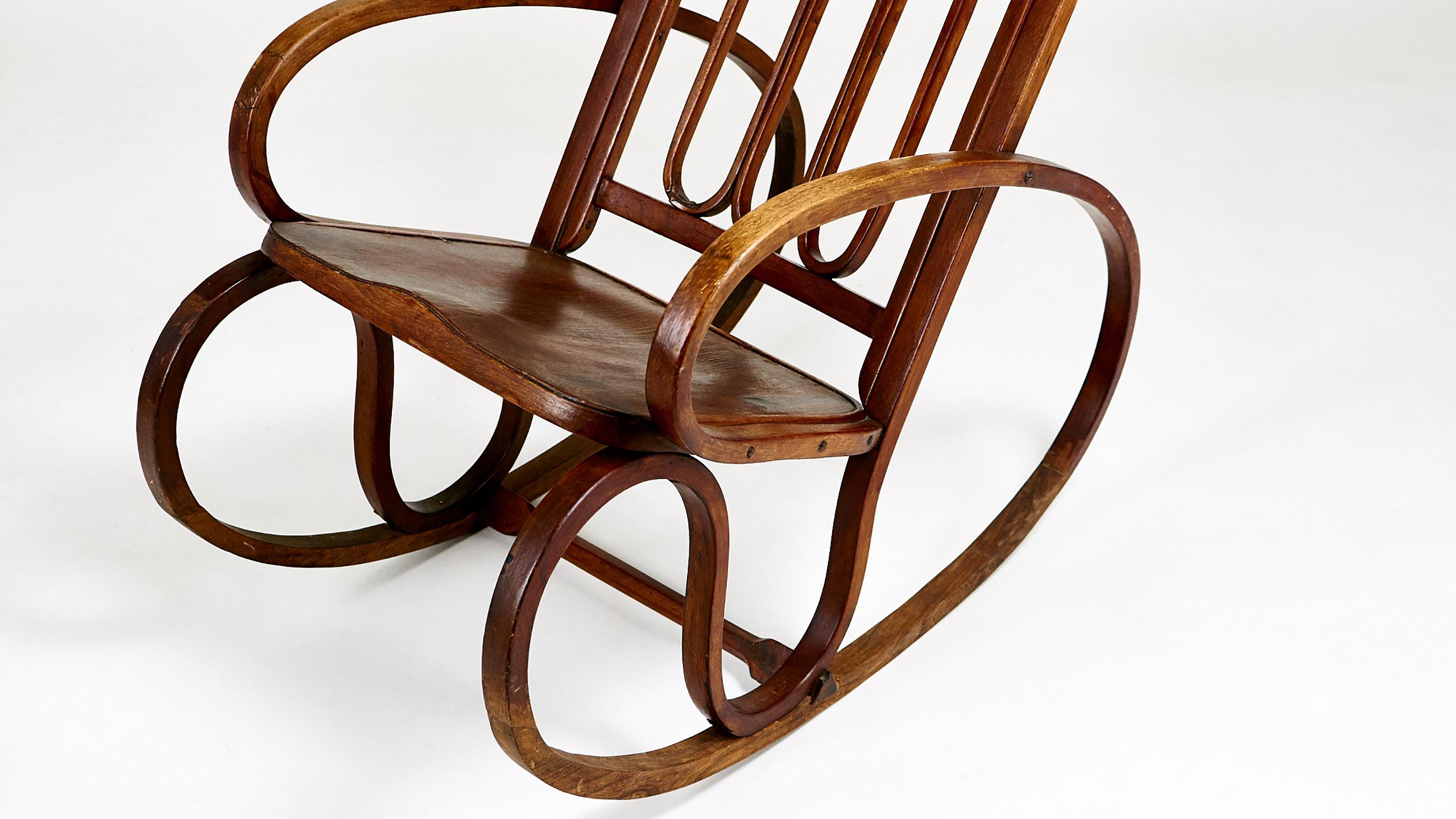 Early 20th Century Gustav Siegel, Viennese Secession Rocking Chair, Bentwood, circa 1900
