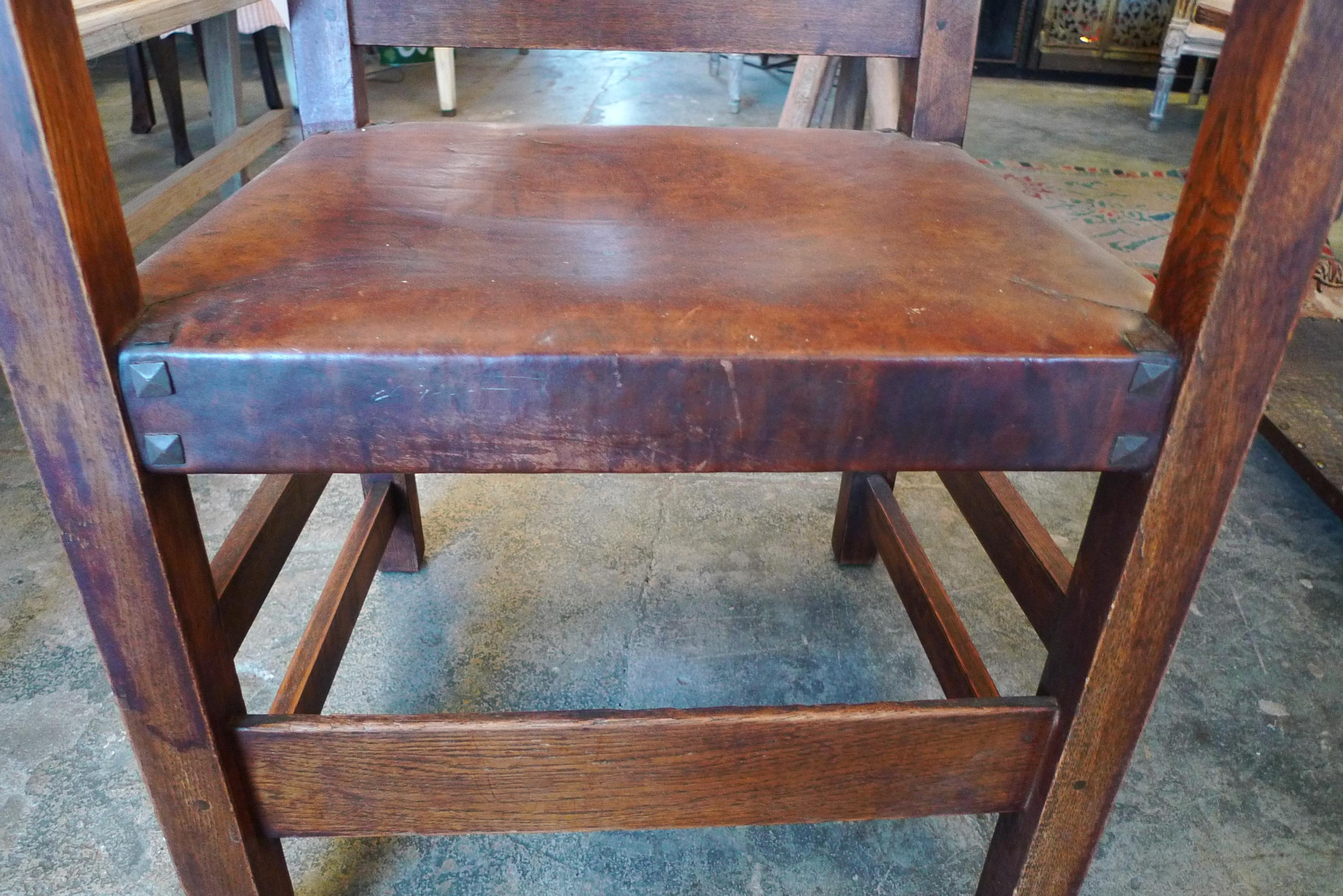 Gustav Stickley 20th Century Slat-Back Armchair with Original Leather Seat 4