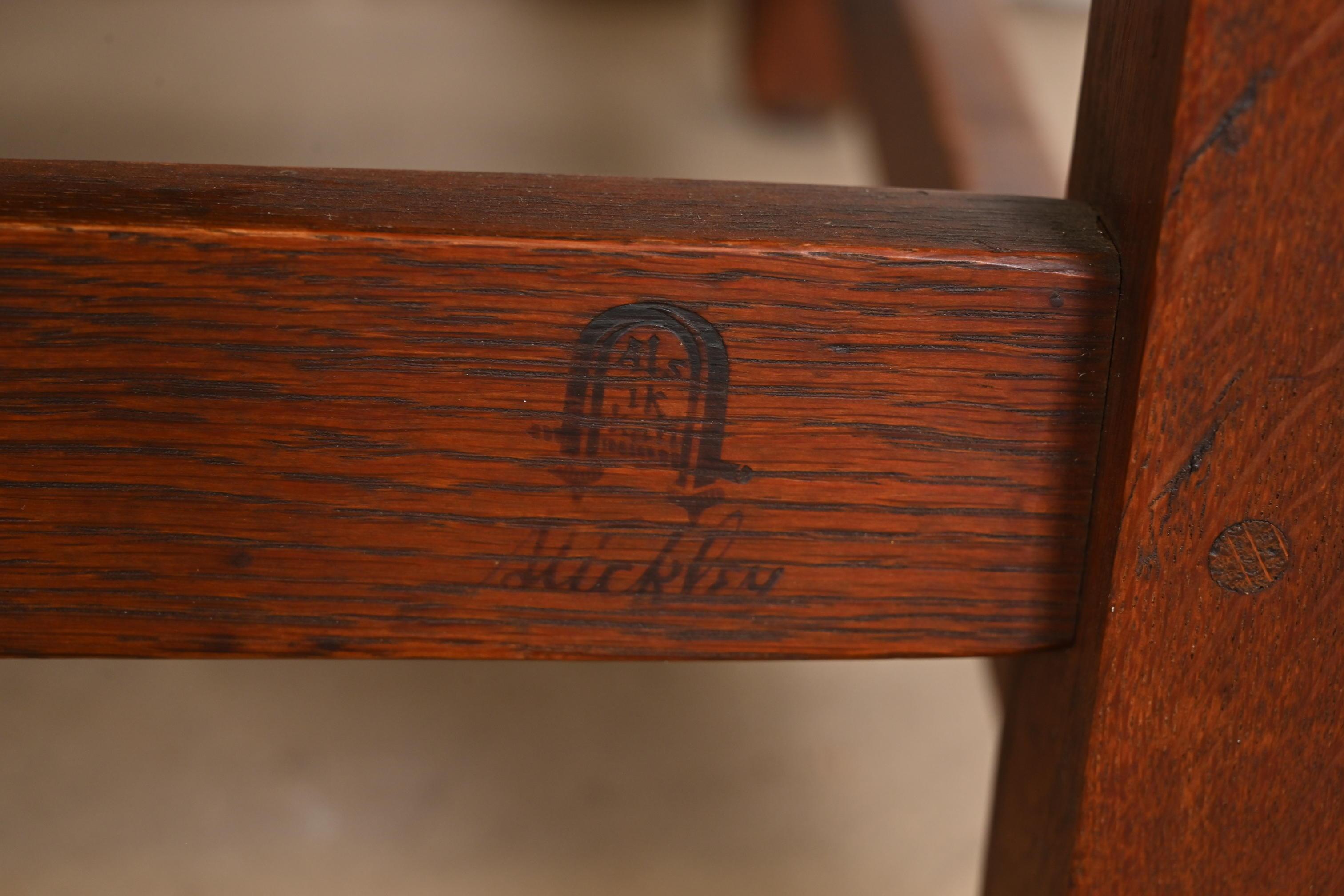 Gustav Stickley Antique Mission Oak Arts & Crafts Arm Chair en vente 4