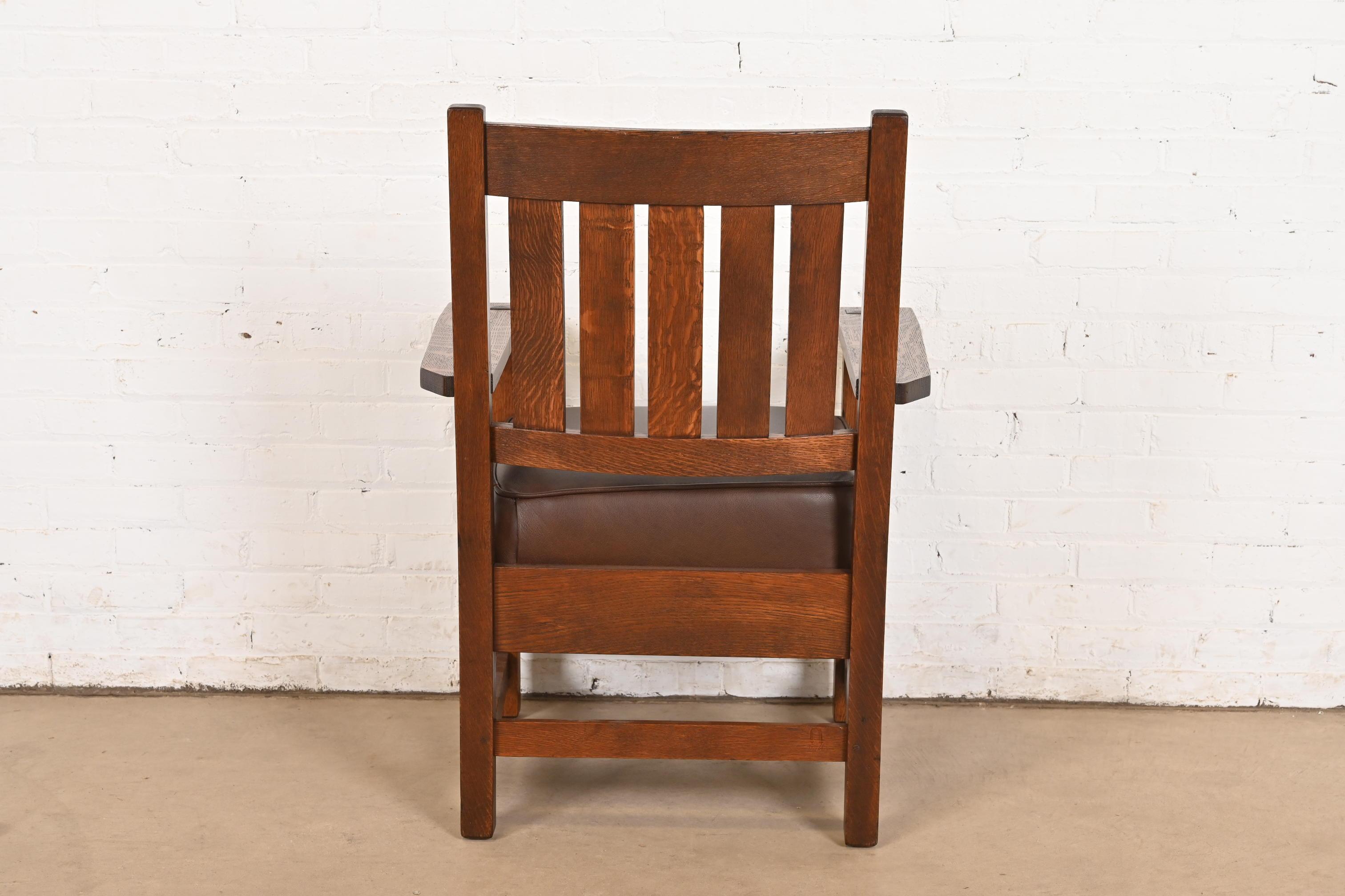 Gustav Stickley - Poltrone Mission Arts & Crafts in quercia, set di quattro sedie in vendita 4