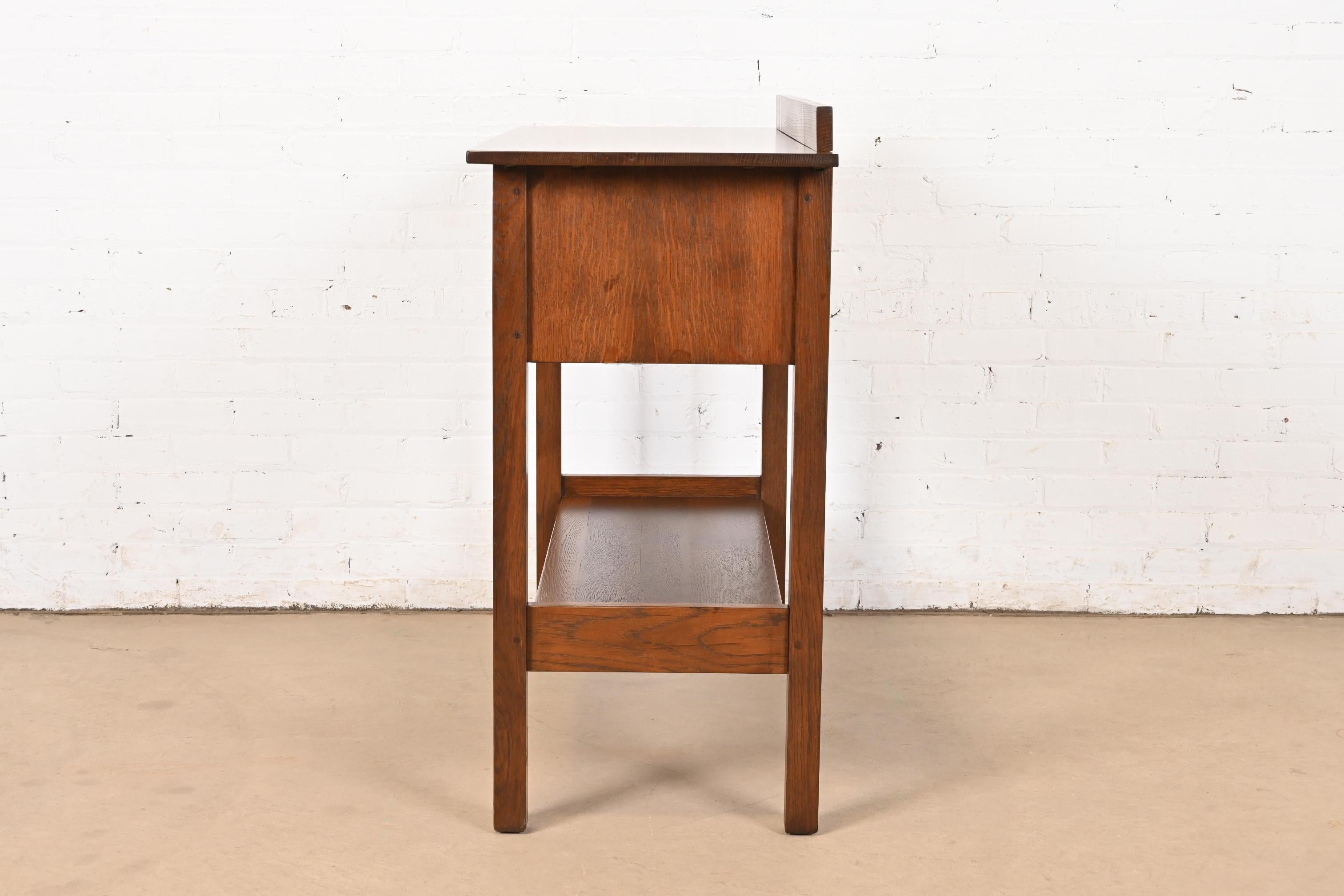 Gustav Stickley - Server da buffet in quercia Mission Arts & Crafts, rifinito in vendita 4