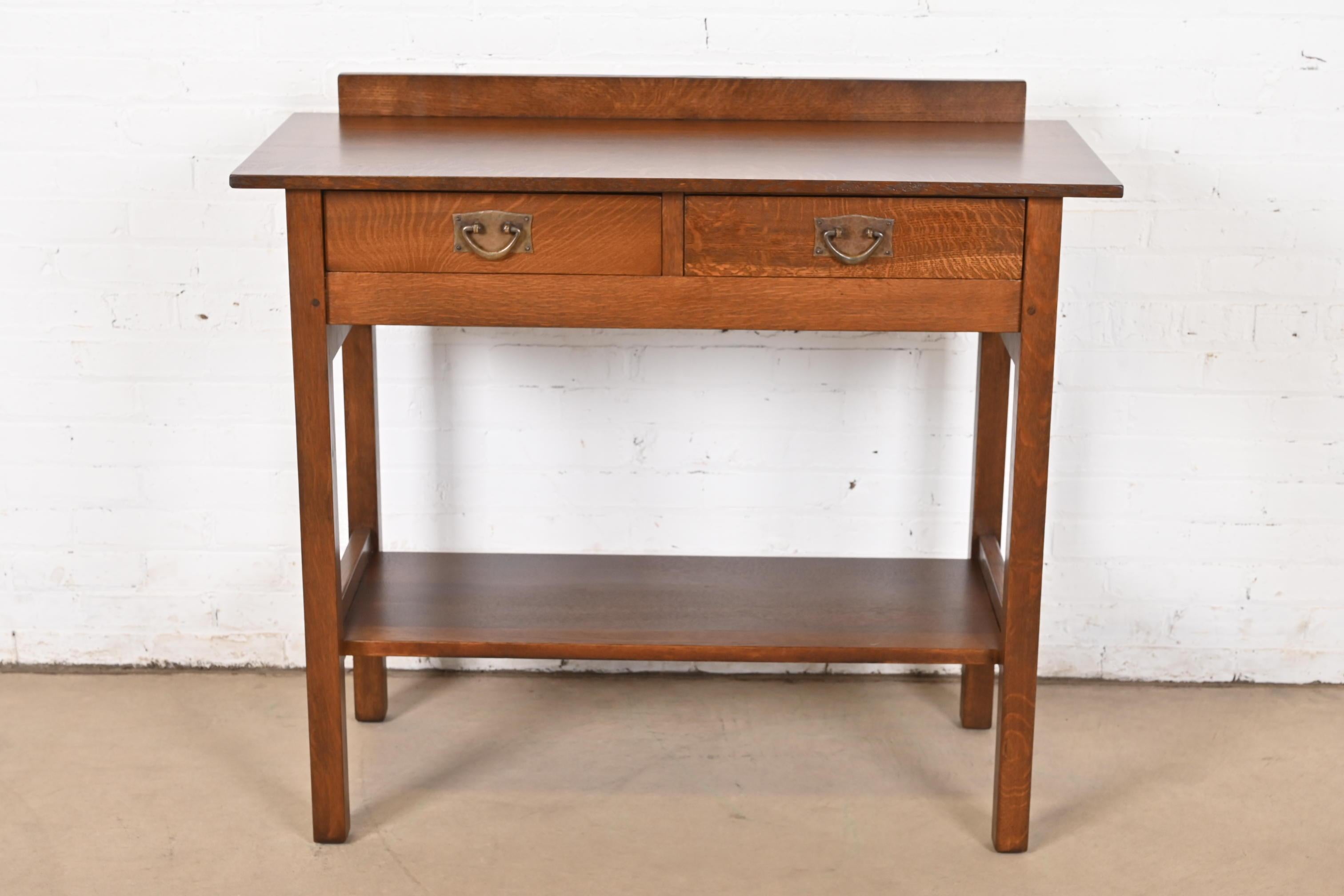 Arts and Crafts Gustav Stickley - Server da buffet in quercia Mission Arts & Crafts, rifinito in vendita