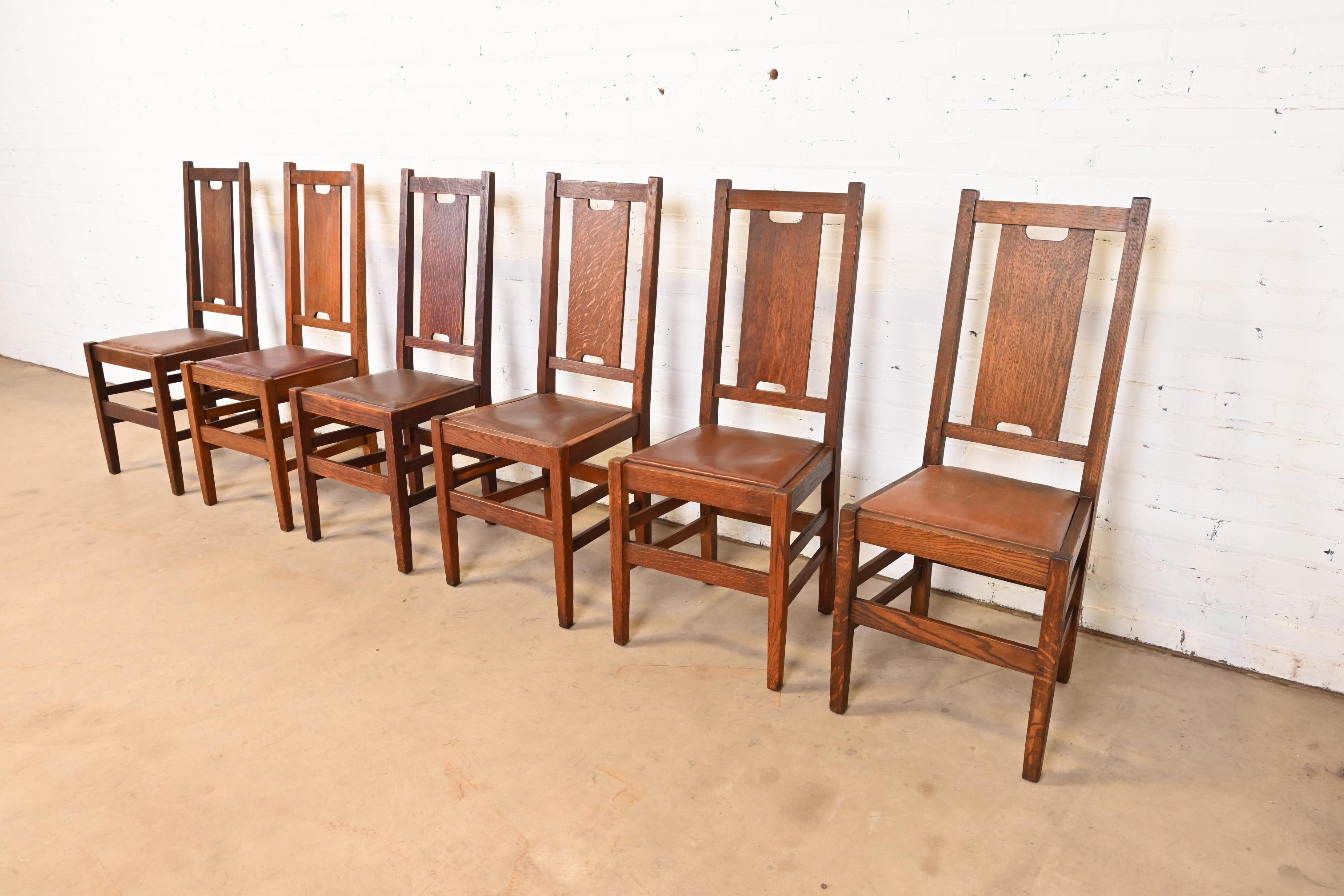 American Gustav Stickley Antique Mission Oak Arts & Crafts Dining Chairs, Circa 1900
