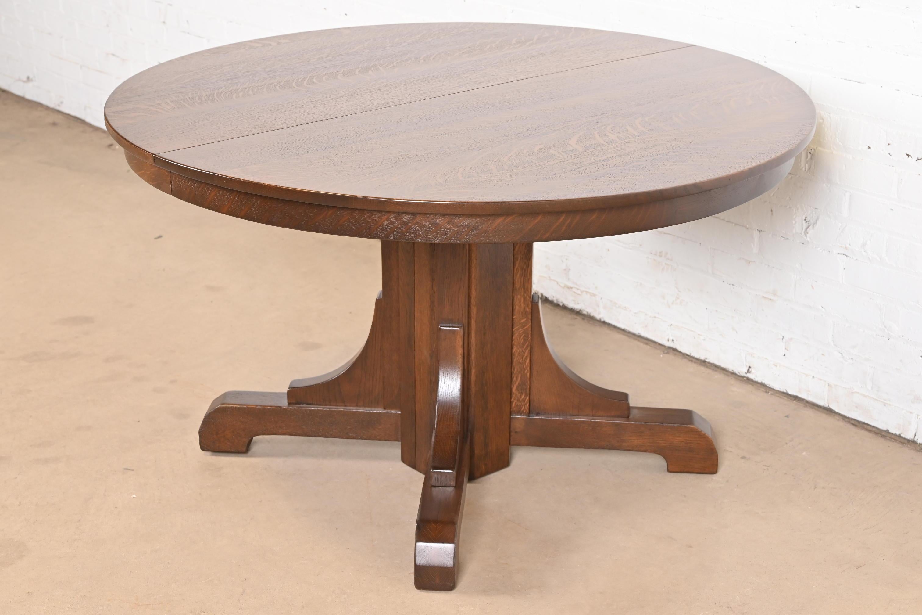 Americano Tavolo da pranzo Mission Arts & Crafts di Gustav Stickley, rifinito con legno di quercia in vendita