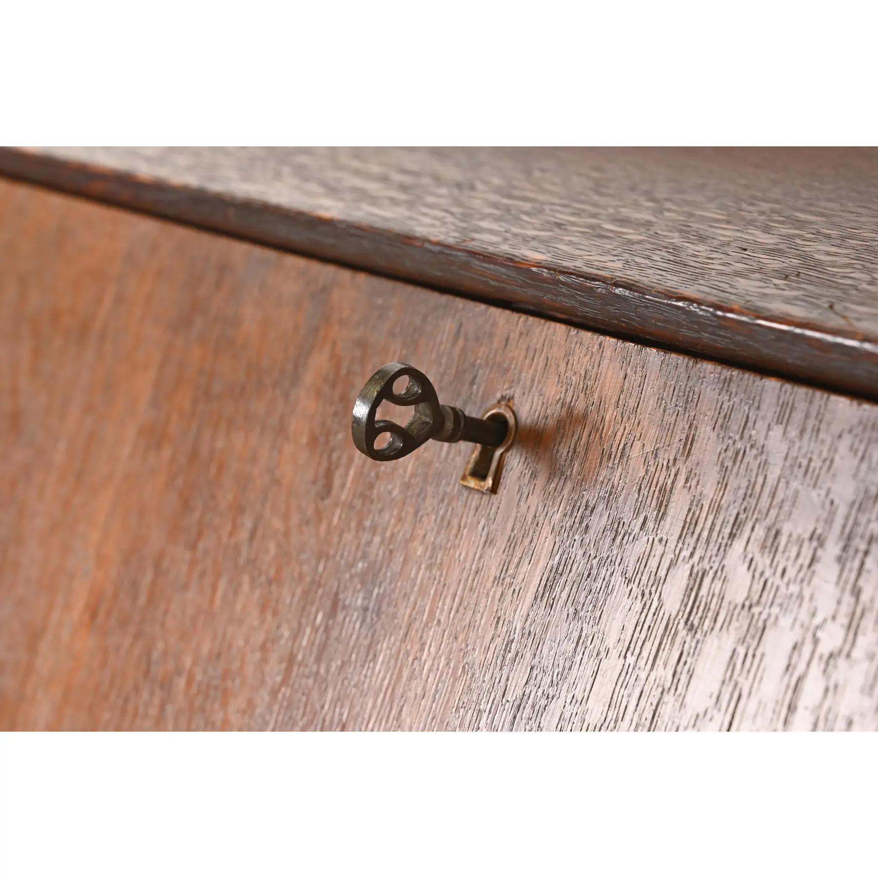 Gustav Stickley Antique Mission Oak Arts & Crafts Drop Front Secretary Desk (bureau à tiroirs) en vente 3