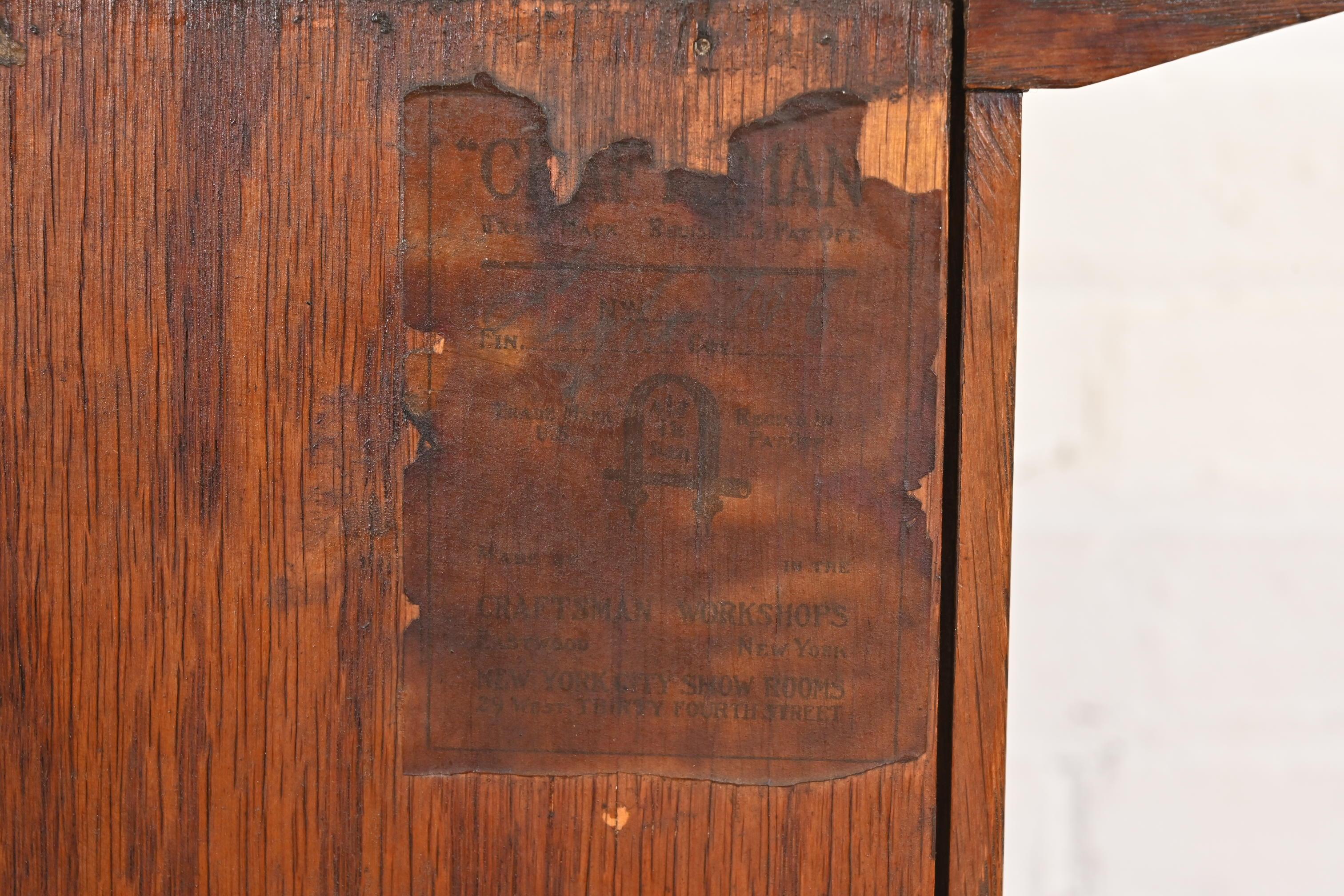 Gustav Stickley Antique Mission Oak Arts & Crafts Drop Front Secretary Desk (bureau à tiroirs) en vente 5