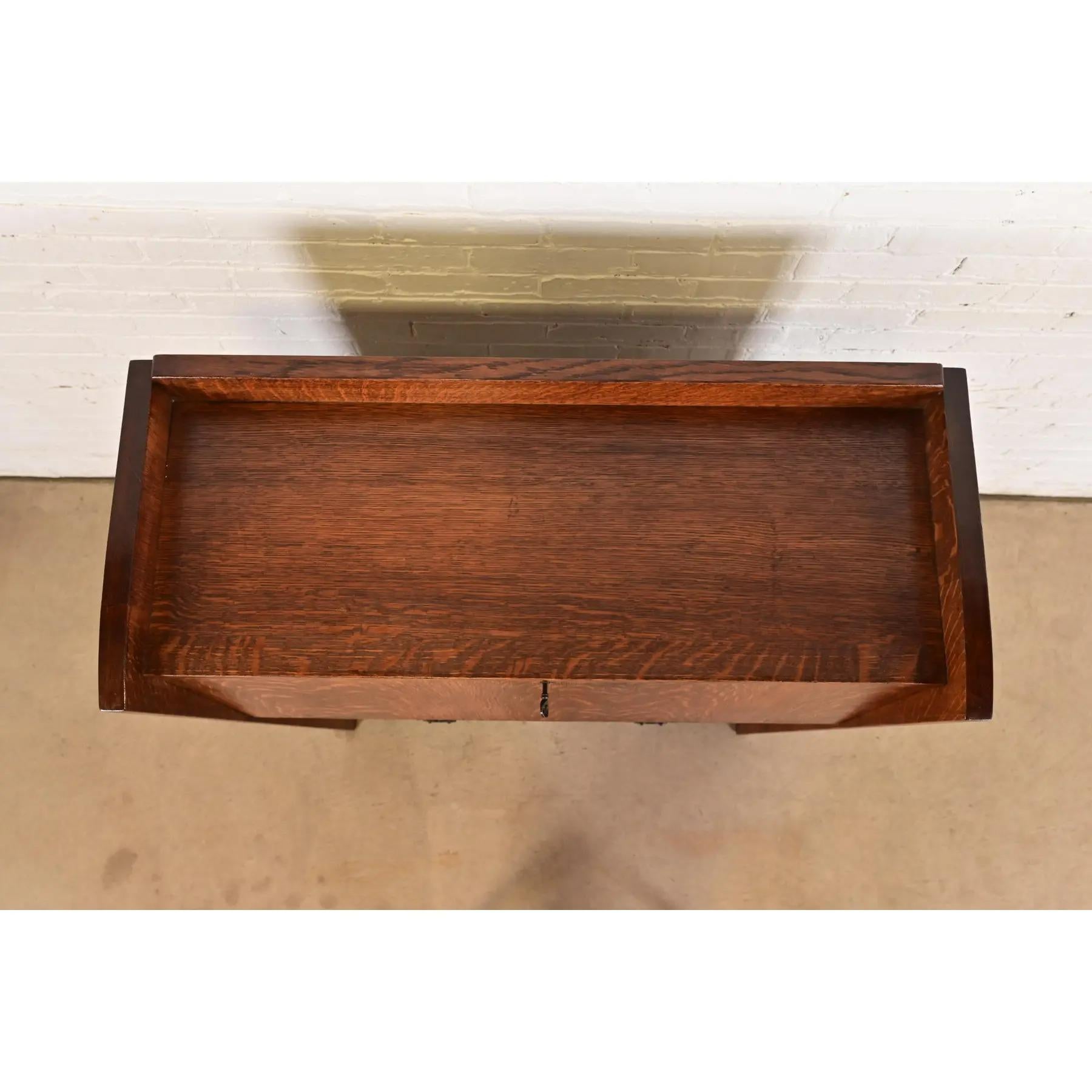Gustav Stickley Antique Mission Oak Arts & Crafts Drop Front Secretary Desk (bureau à tiroirs) en vente 5