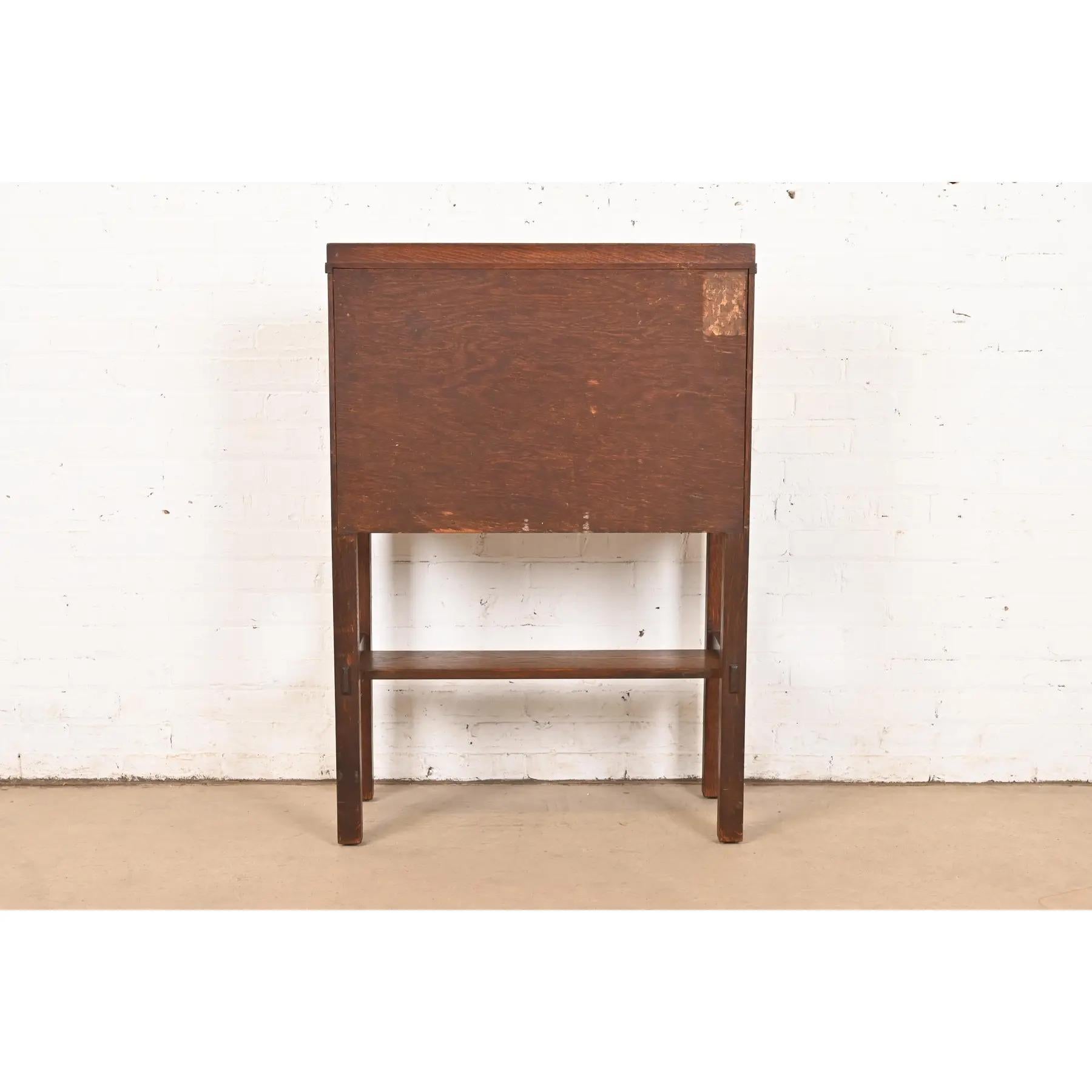 Gustav Stickley Antique Mission Oak Arts & Crafts Drop Front Secretary Desk (bureau à tiroirs) en vente 6
