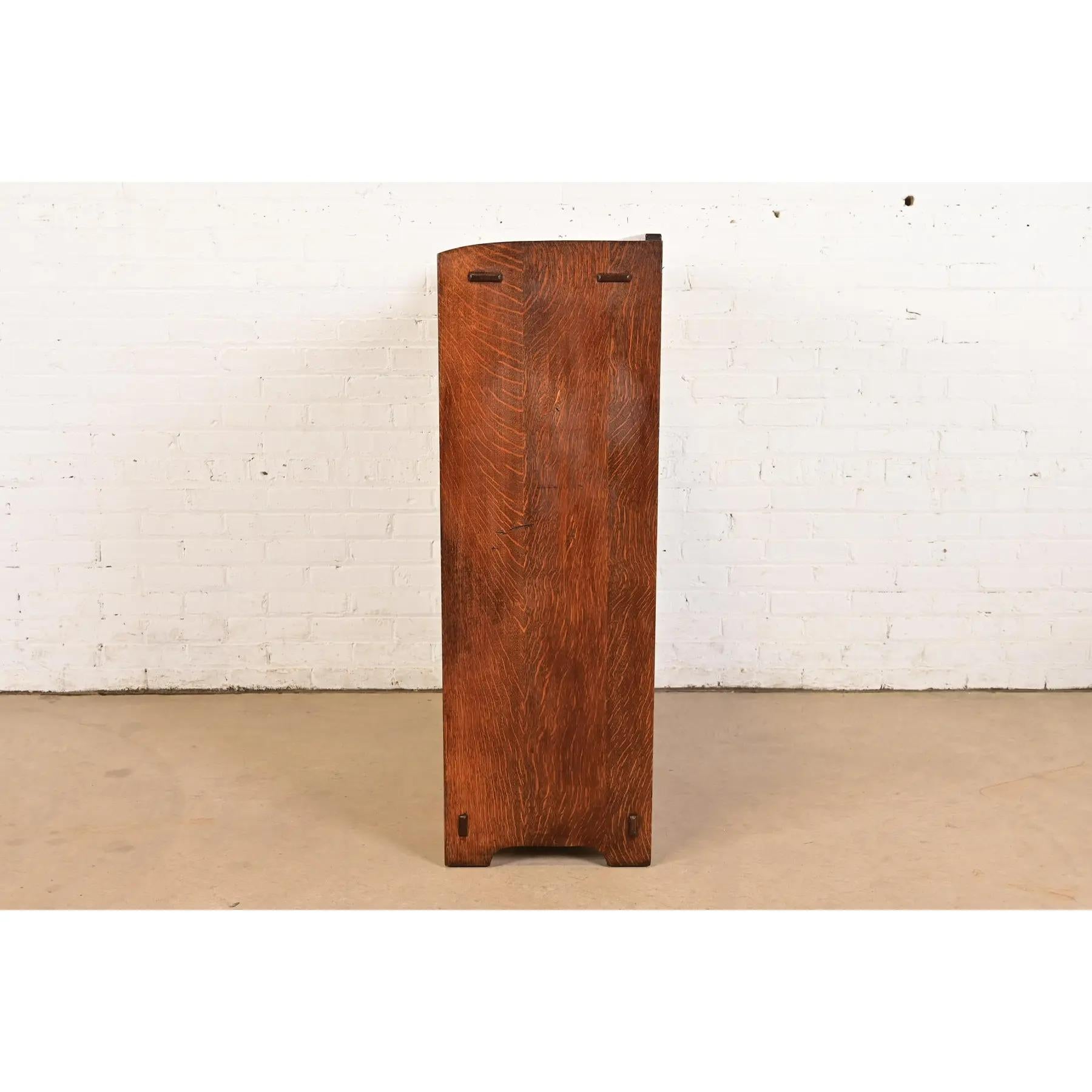 Gustav Stickley Antique Mission Oak Arts & Crafts Drop Front Secretary Desk (bureau à tiroirs) en vente 6