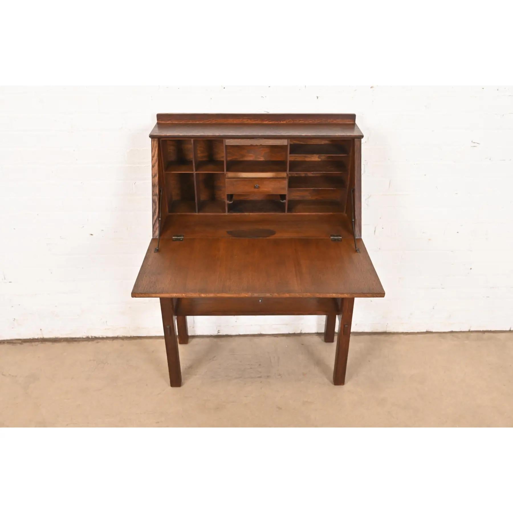 Gustav Stickley Antique Mission Oak Arts & Crafts Drop Front Secretary Desk (bureau à tiroirs) en vente 2