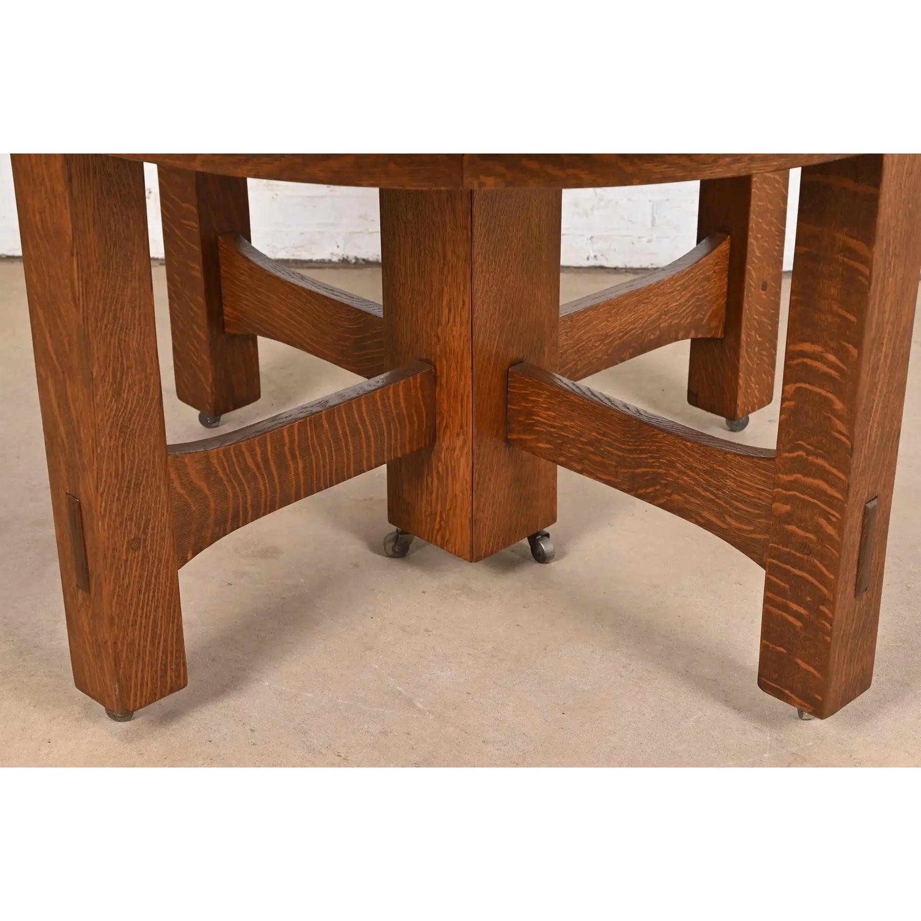 Gustav Stickley Antiker Missions-Esstisch aus Eiche im Arts & Crafts-Stil im Angebot 3