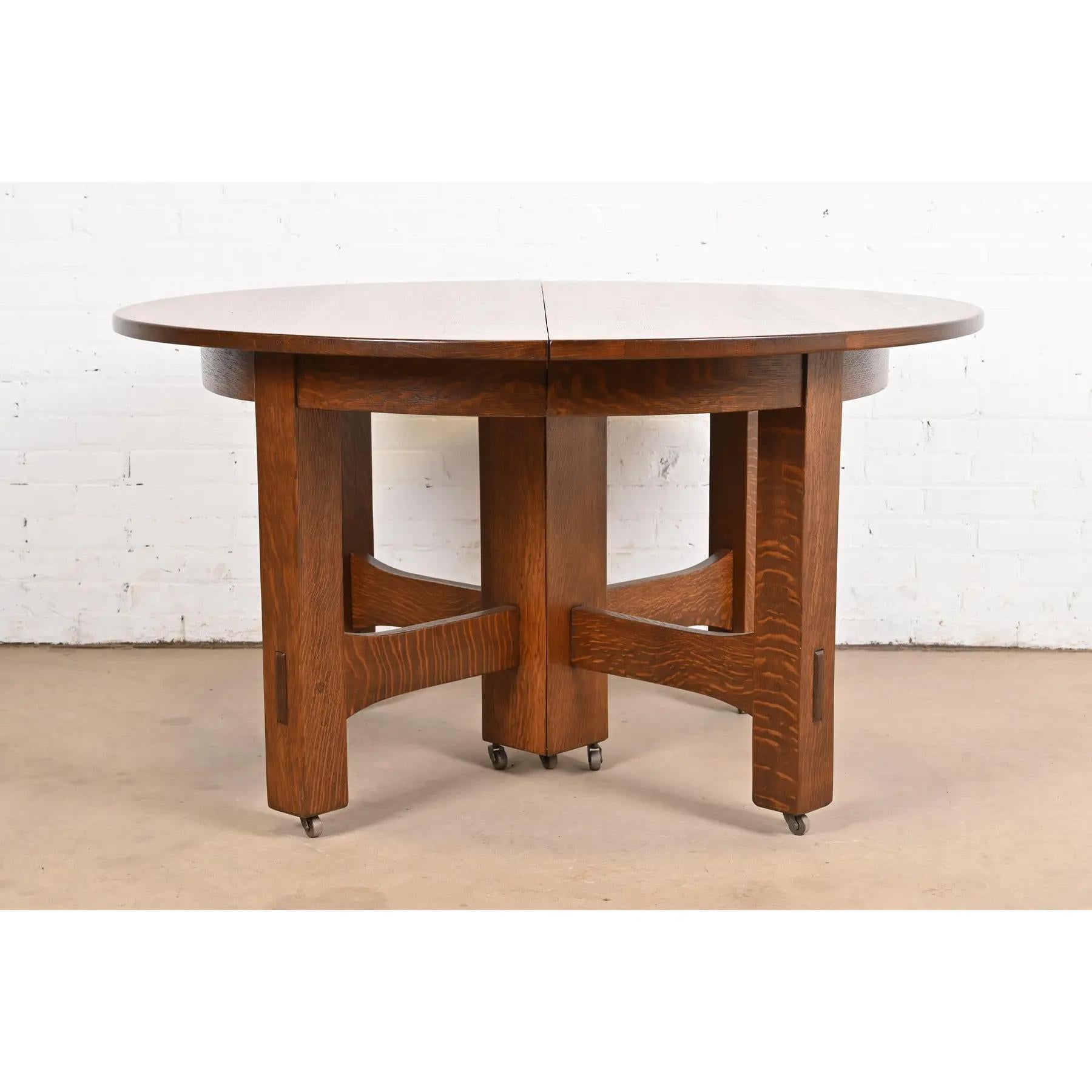 Gustav Stickley Antiker Missions-Esstisch aus Eiche im Arts & Crafts-Stil (Frühes 20. Jahrhundert) im Angebot