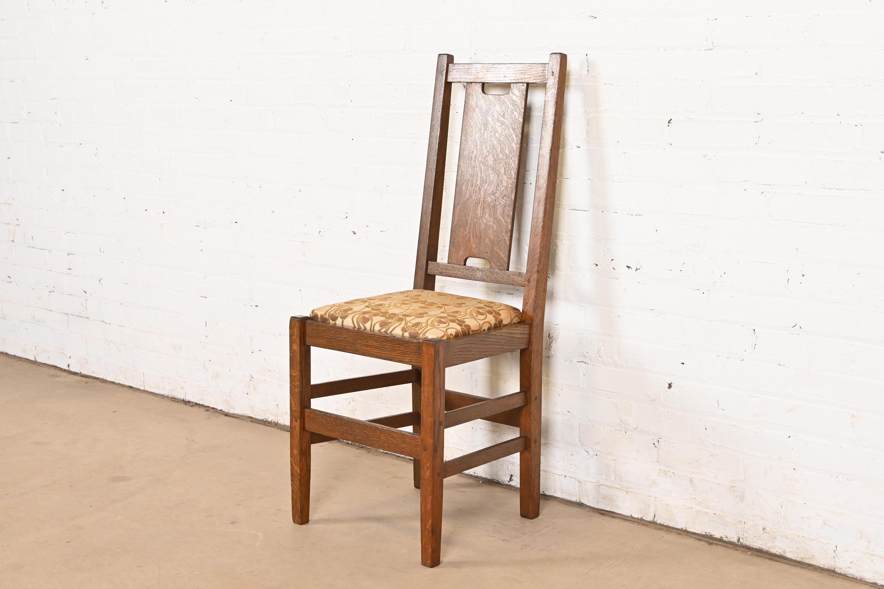 Gustav Stickley Antike Mission Arts & Crafts Eiche H-Rücken Esszimmerstühle (Polster) im Angebot