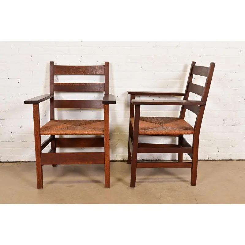 Gustav Stickley Antike Mission Arts & Crafts Eiche Leiter Rückenlehne Sessel, Paar im Angebot 3