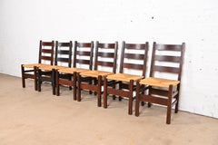 Gustav Stickley Antike Missions-Esszimmerstühle aus Eiche im Arts and Crafts-Stil mit Leiterrückenlehne