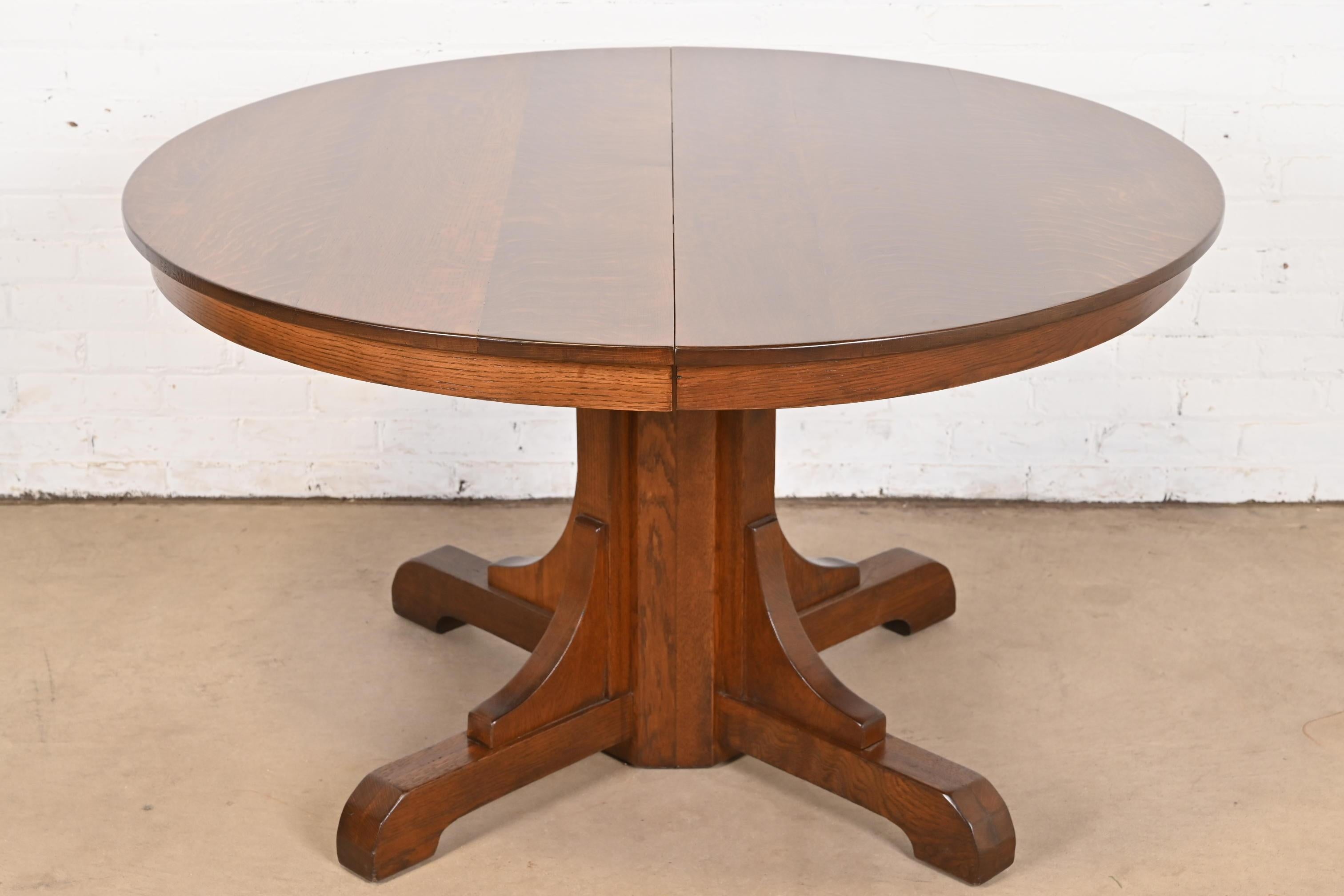Arts and Crafts Gustav Stickley Antique Mission Oak Arts & Crafts Pedestal Dining Table