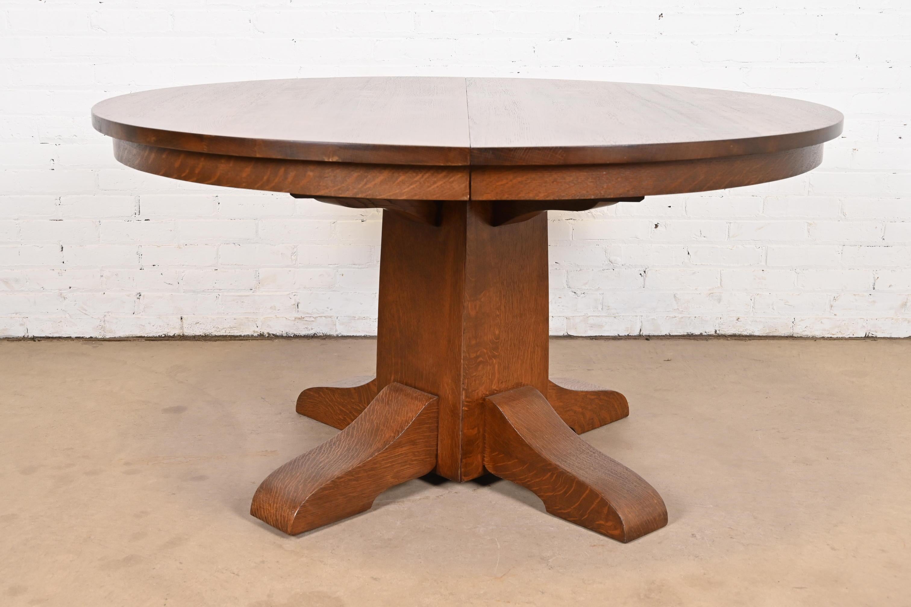 Gustav Stickley Antique Mission Oak Arts & Crafts Mesa de comedor con pedestal en Bueno estado para la venta en South Bend, IN