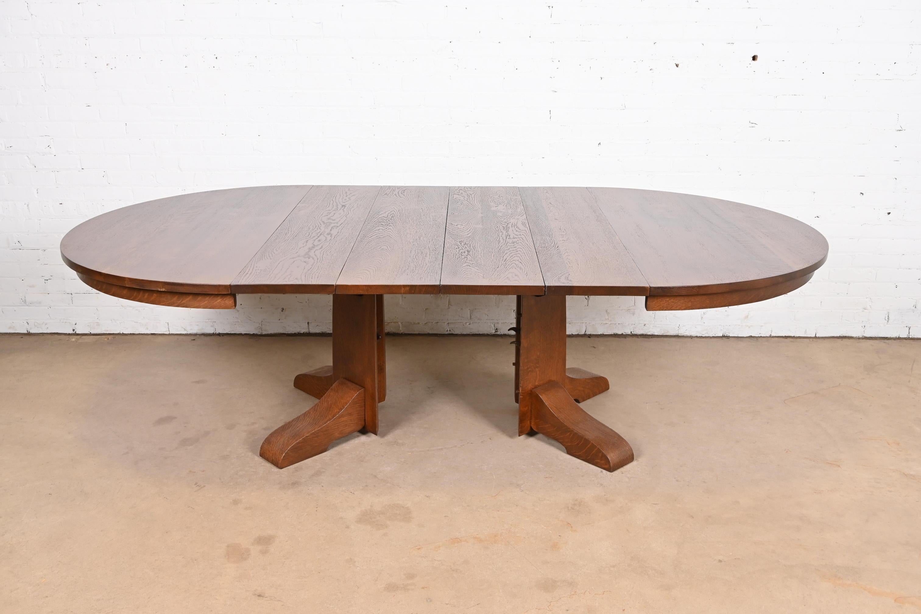 Gustav Stickley Antique Mission Oak Arts & Crafts Mesa de comedor con pedestal en venta 1