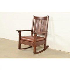 Chaise à bascule antique Mission Oak Arts & Crafts de Gustav Stickley, Circa 1910