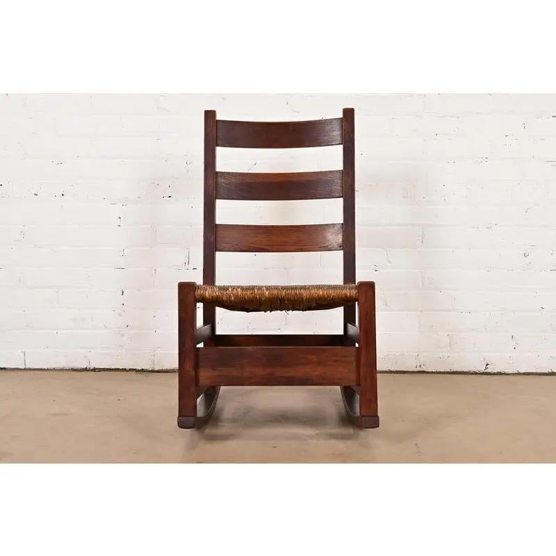 Arts and Crafts Gustav Stickley Antique Mission Oak Arts & Crafts Rocking Chair, Circa 1910 For Sale