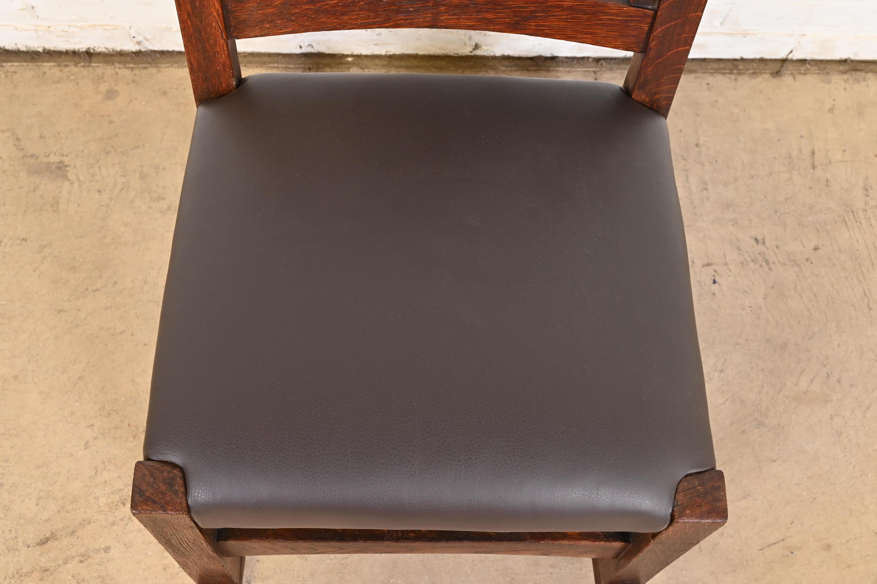 Gustav Stickley Antique Mission Oak Arts & Crafts Sewing Rocking Chair For Sale 3