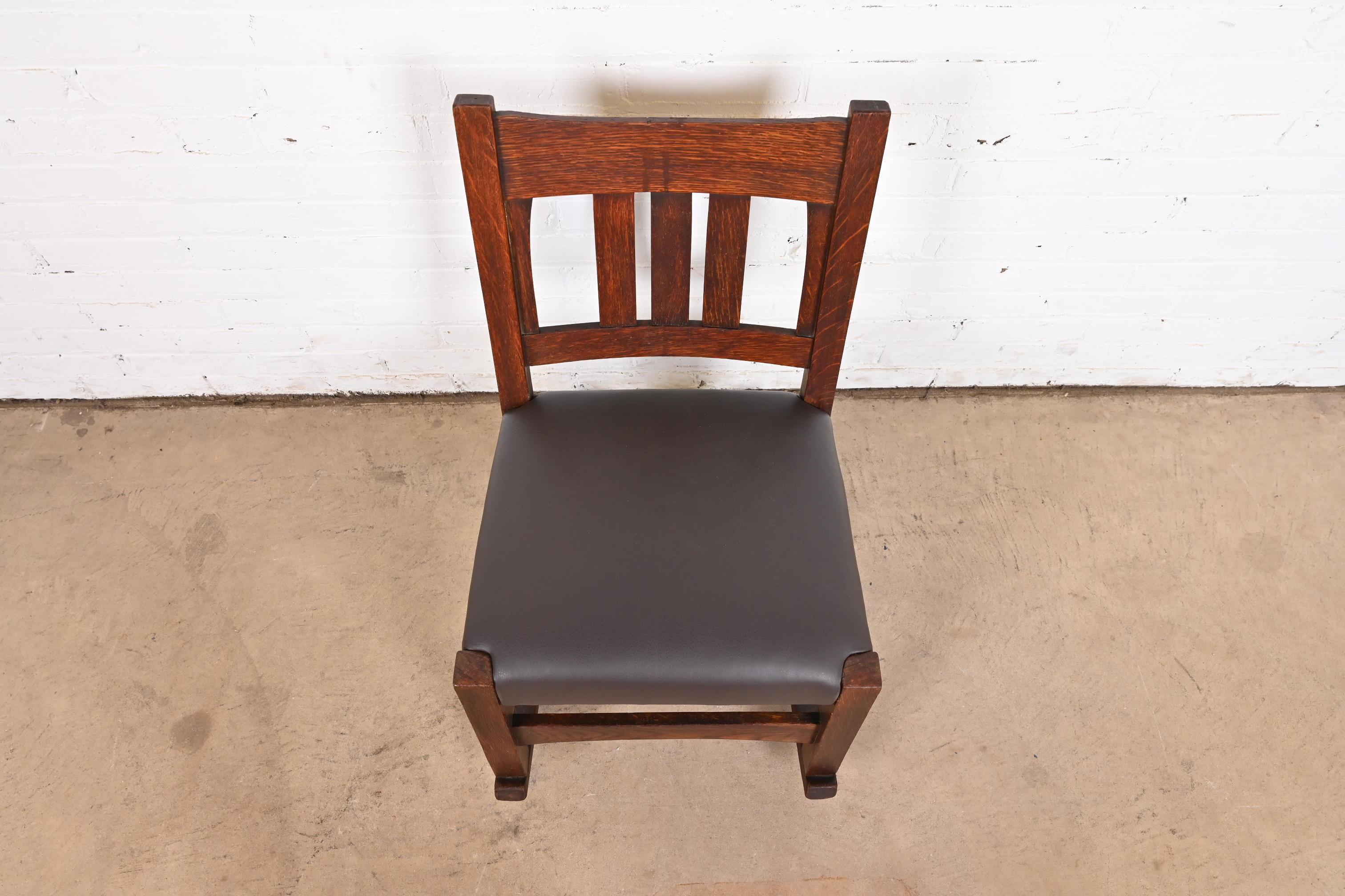 Gustav Stickley Antique Mission Oak Arts & Crafts Sewing Rocking Chair For Sale 1