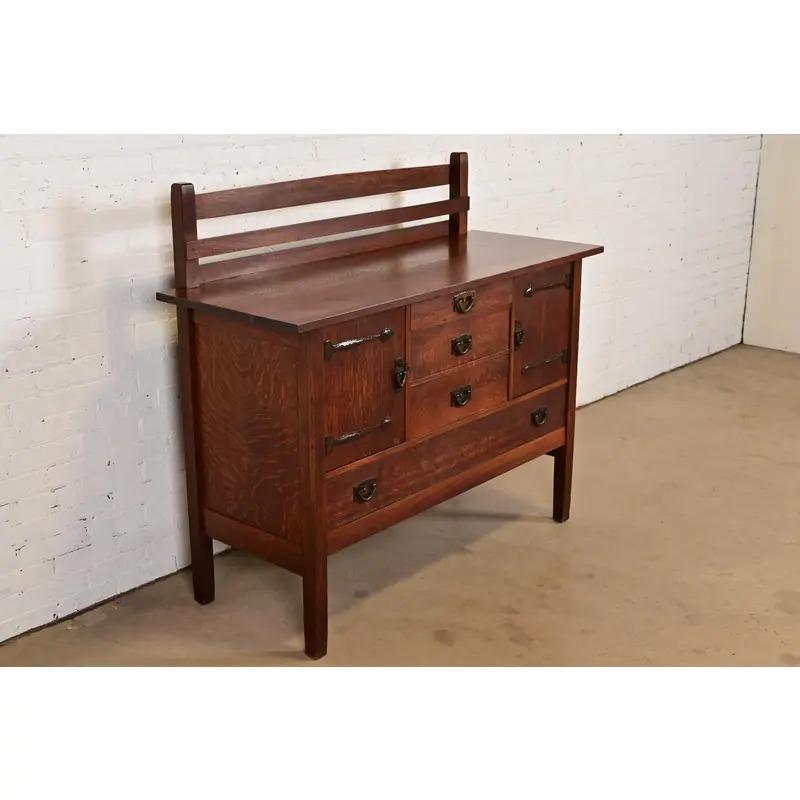 Credenza Mission Arts & Crafts Gustav Stickley in Oak, circa 1910 In condizioni buone in vendita a South Bend, IN
