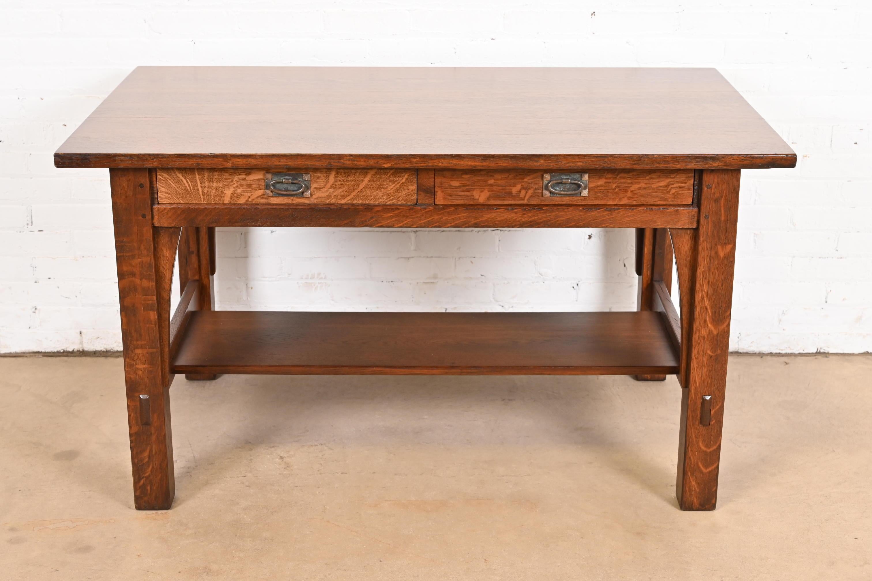 Gustav Stickley Antiguo Escritorio o Mesa de Biblioteca Mission Arts & Crafts de Roble en Bueno estado para la venta en South Bend, IN