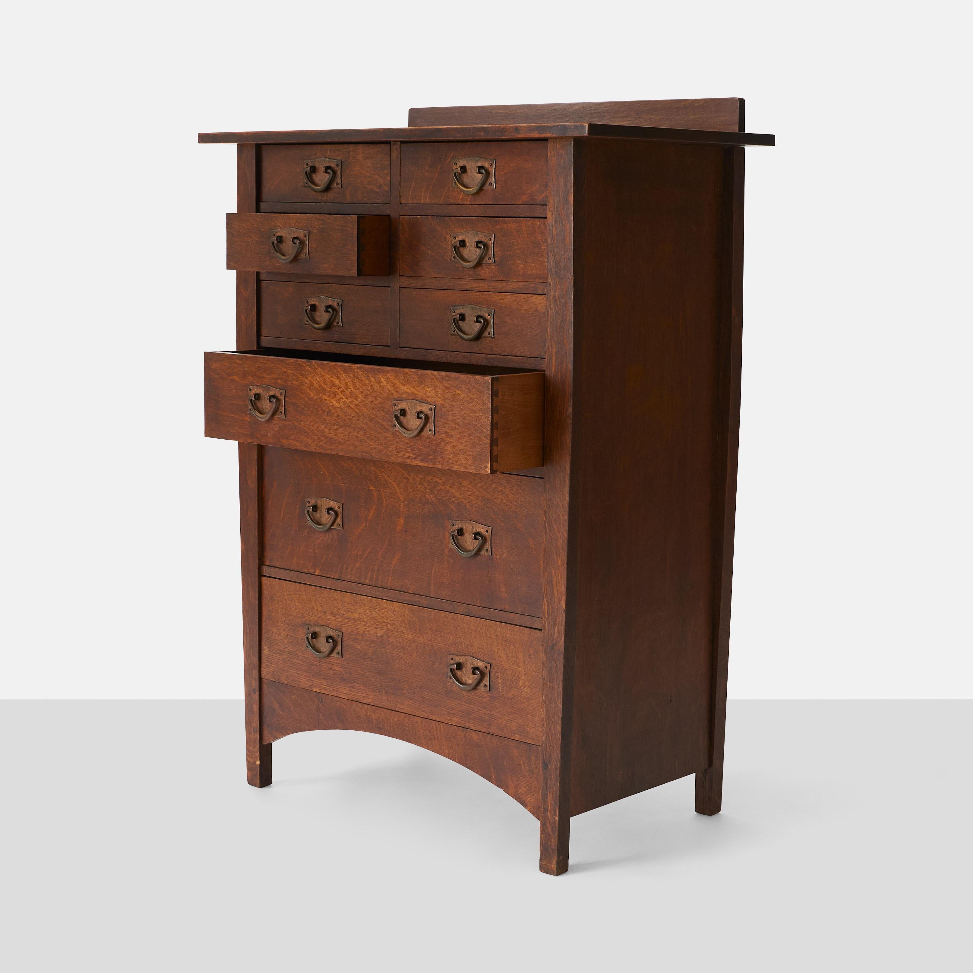 American Gustav Stickley Chest of Drawers For Sale