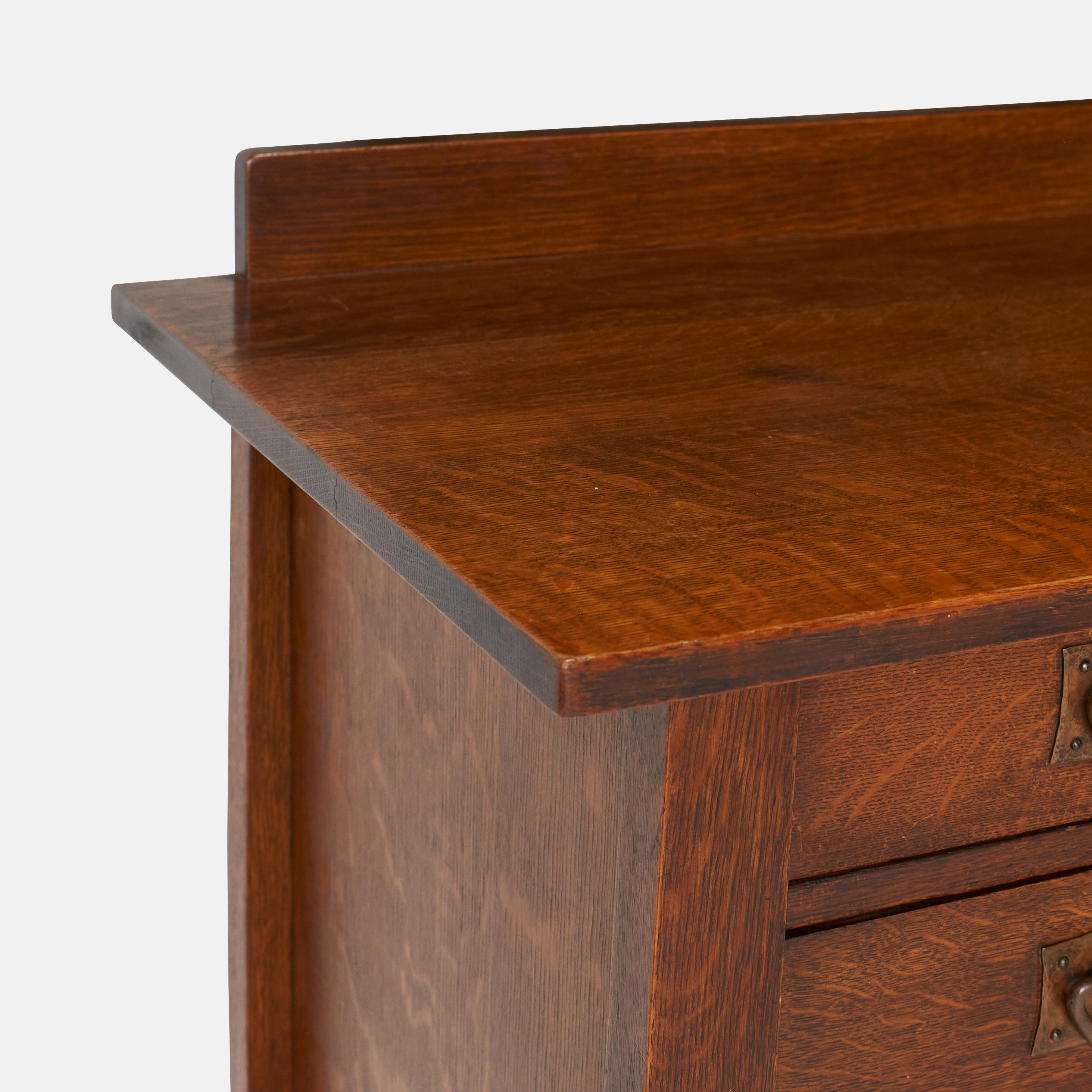 Early 20th Century Gustav Stickley Chest of Drawers For Sale