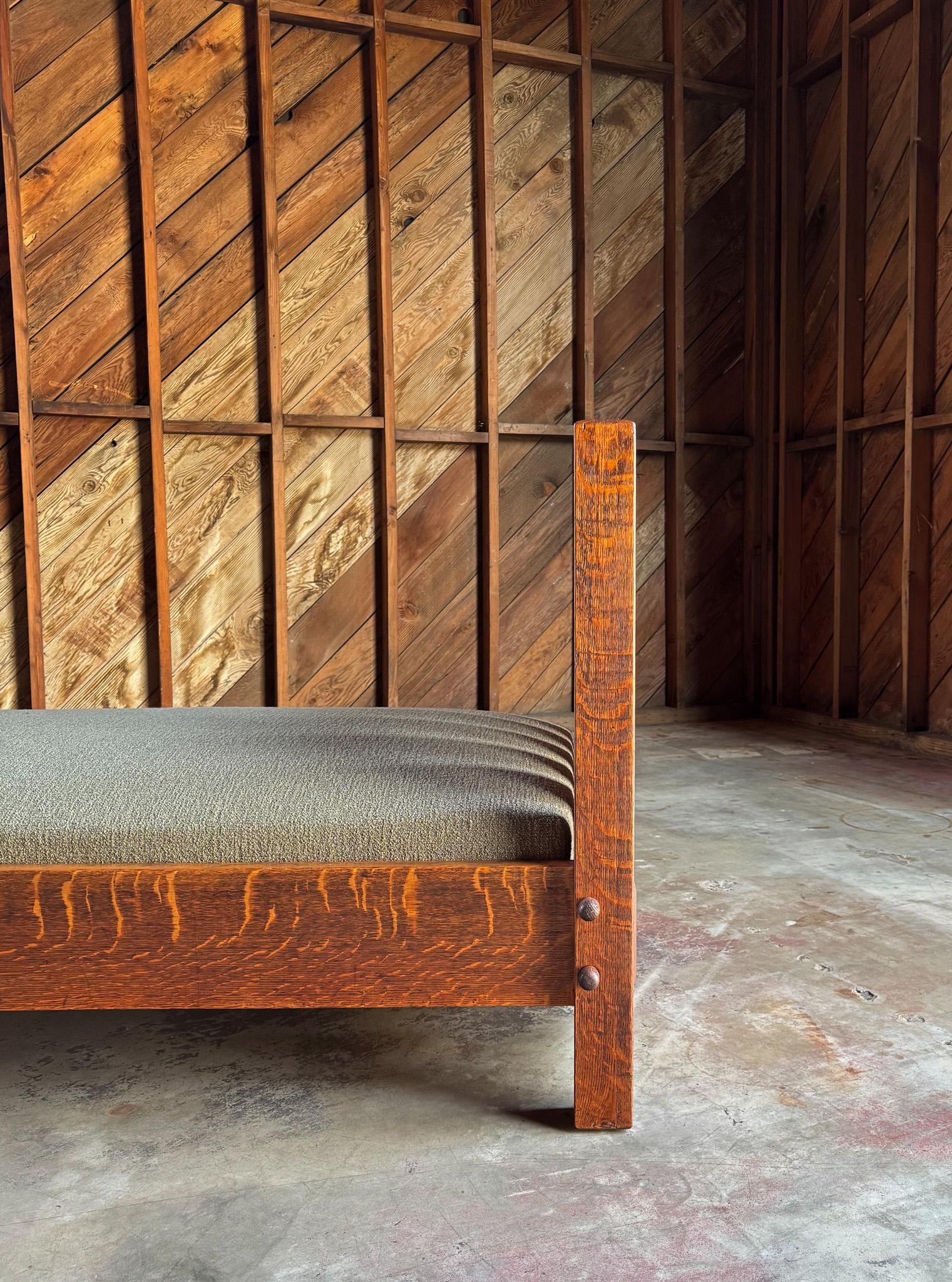Gustav Stickley Daybed Model #220, United States, c.1910 In Good Condition In San Juan Capistrano, CA